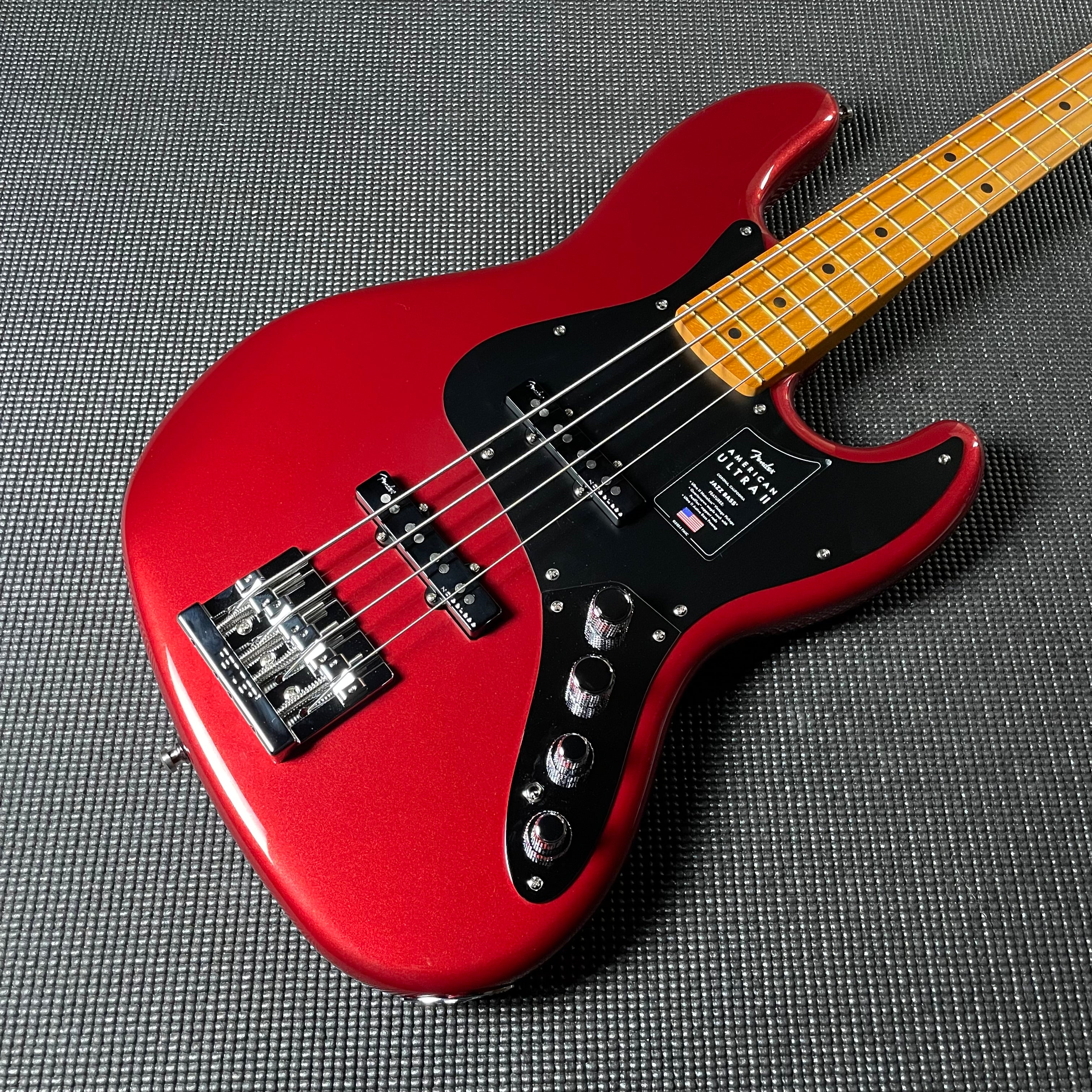 Fender American Ultra II Jazz Bass, Maple - Sinister Red