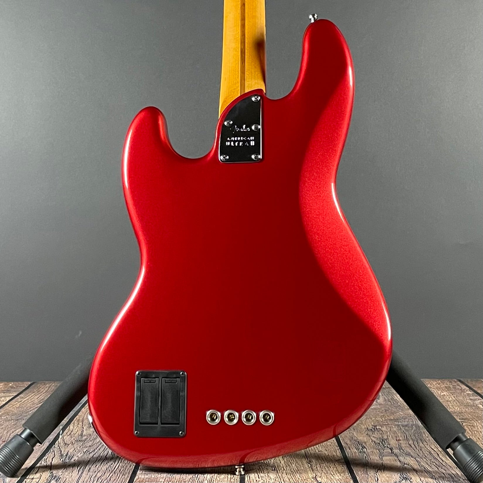 Fender American Ultra II Jazz Bass, Maple - Sinister Red