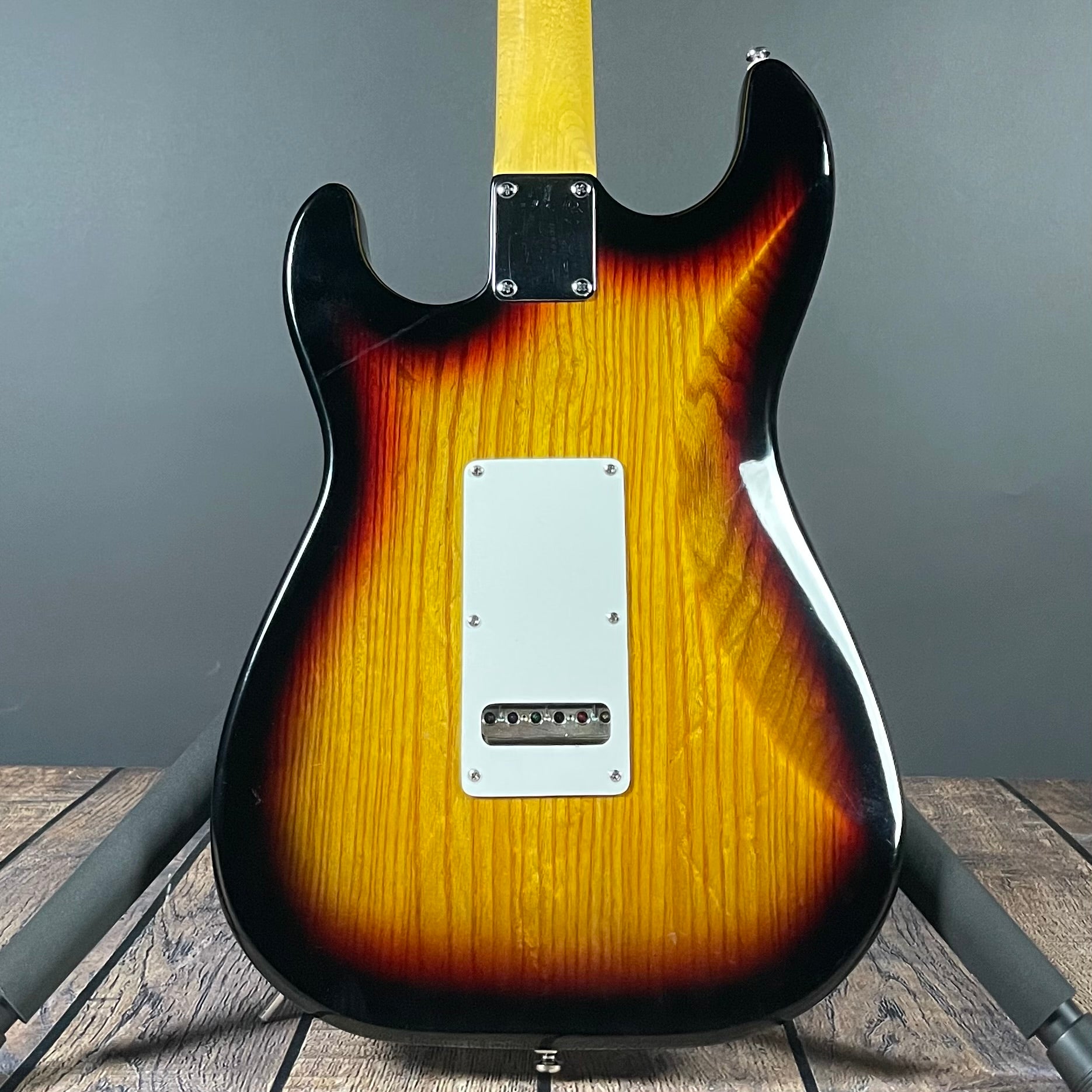 G&L Tribute Legacy HSS Electric Guitar - 3 Tone Sunburst (2019)