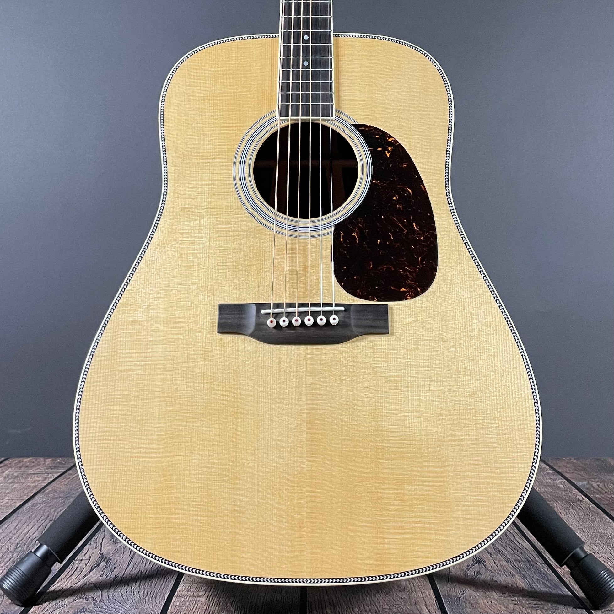 Martin Standard Series HD-35 w/Hardshell Case, Natural (2025)