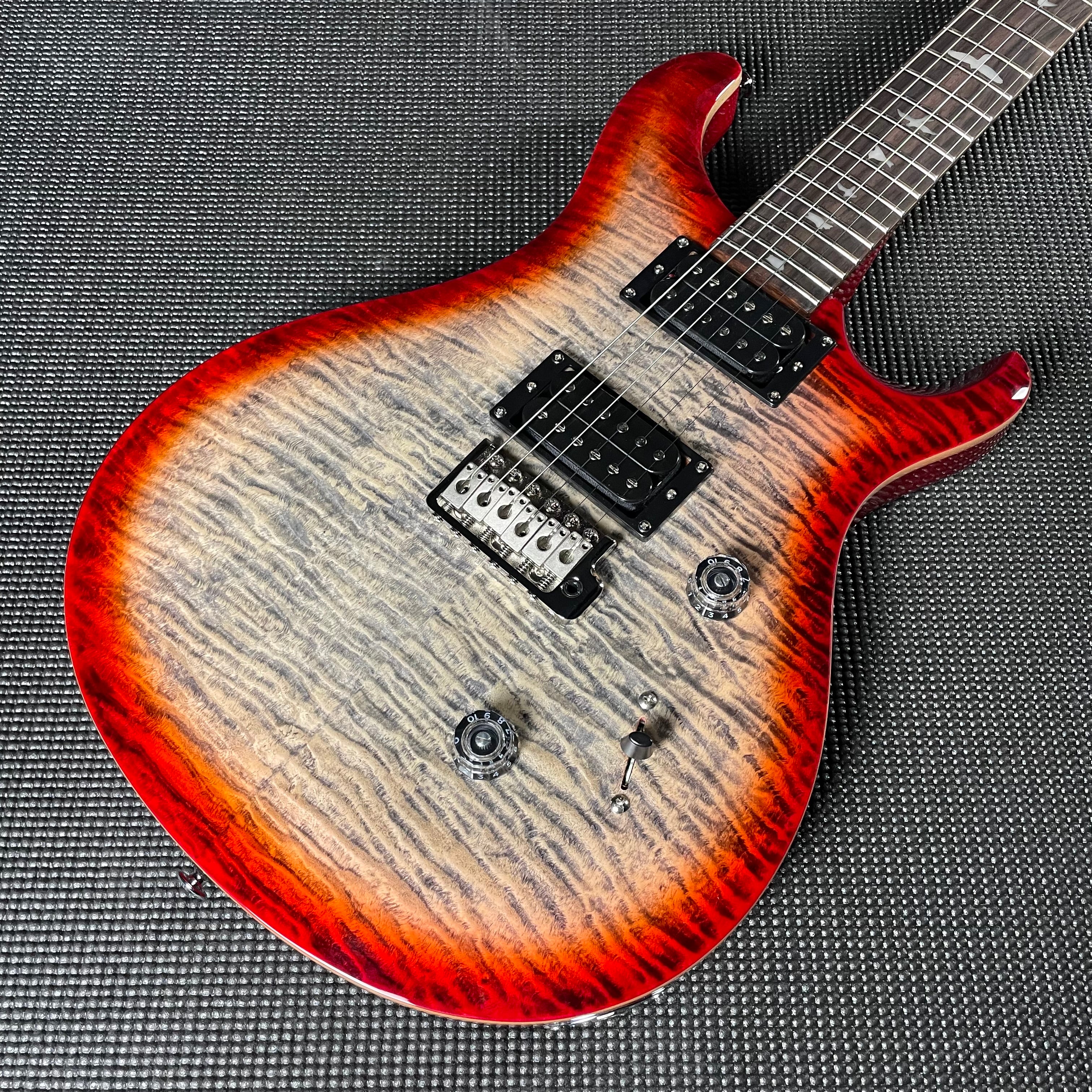 Paul Reed Smith, PRS SE Custom 24 - Charcoal Cherry Burst