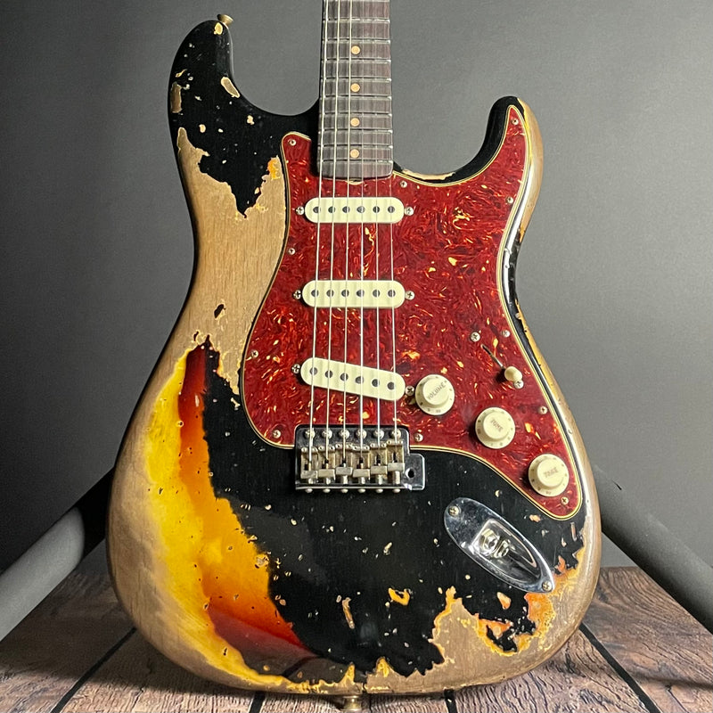 Fender Custom Shop LTD Roasted 1961 Stratocaster, Super Heavy Relic (7lbs 9oz) - Metronome Music Inc.