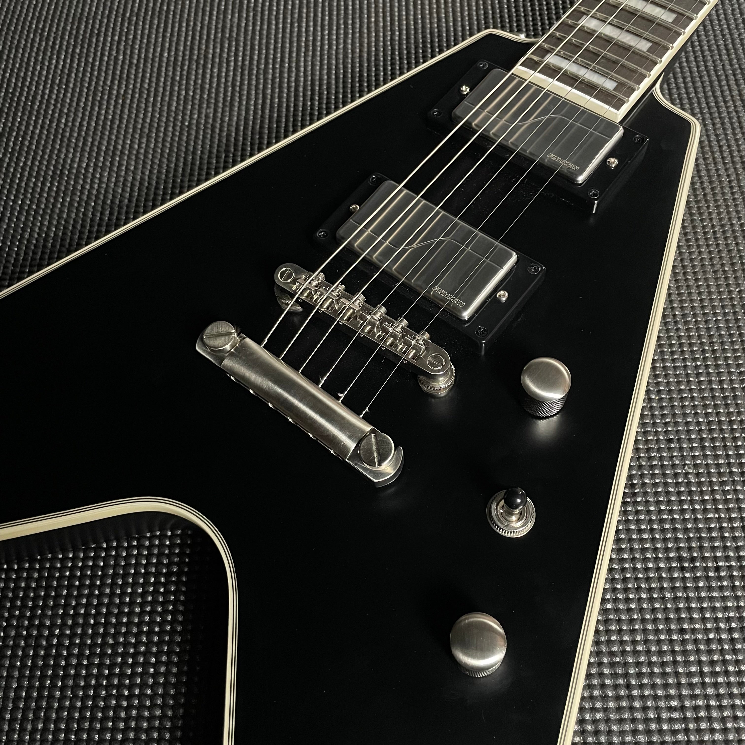 Epiphone Flying V Prophecy - Black Aged Satin