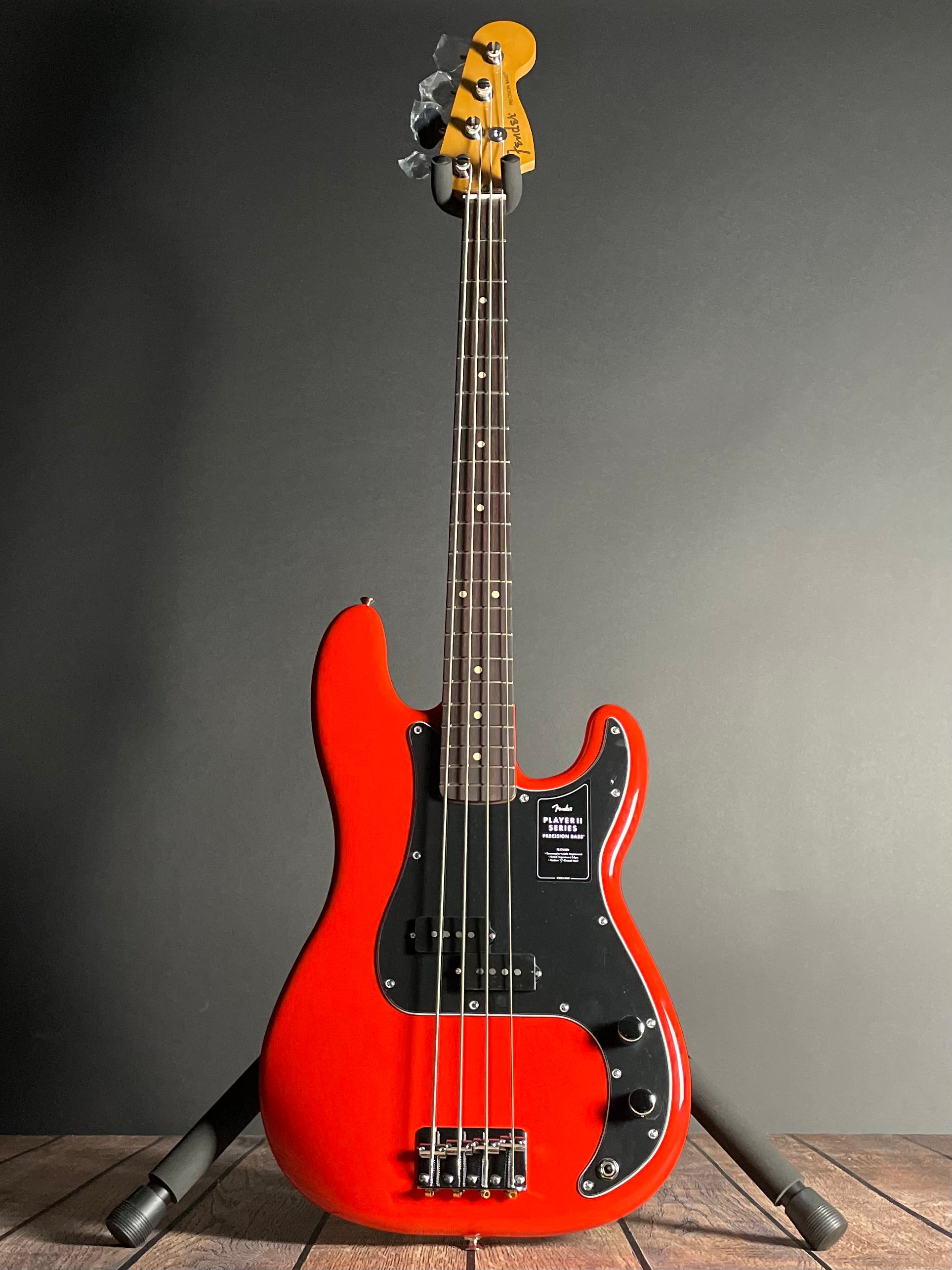 Fender Player II Precision Bass, Rosewood- Coral Red (9lbs 1oz)