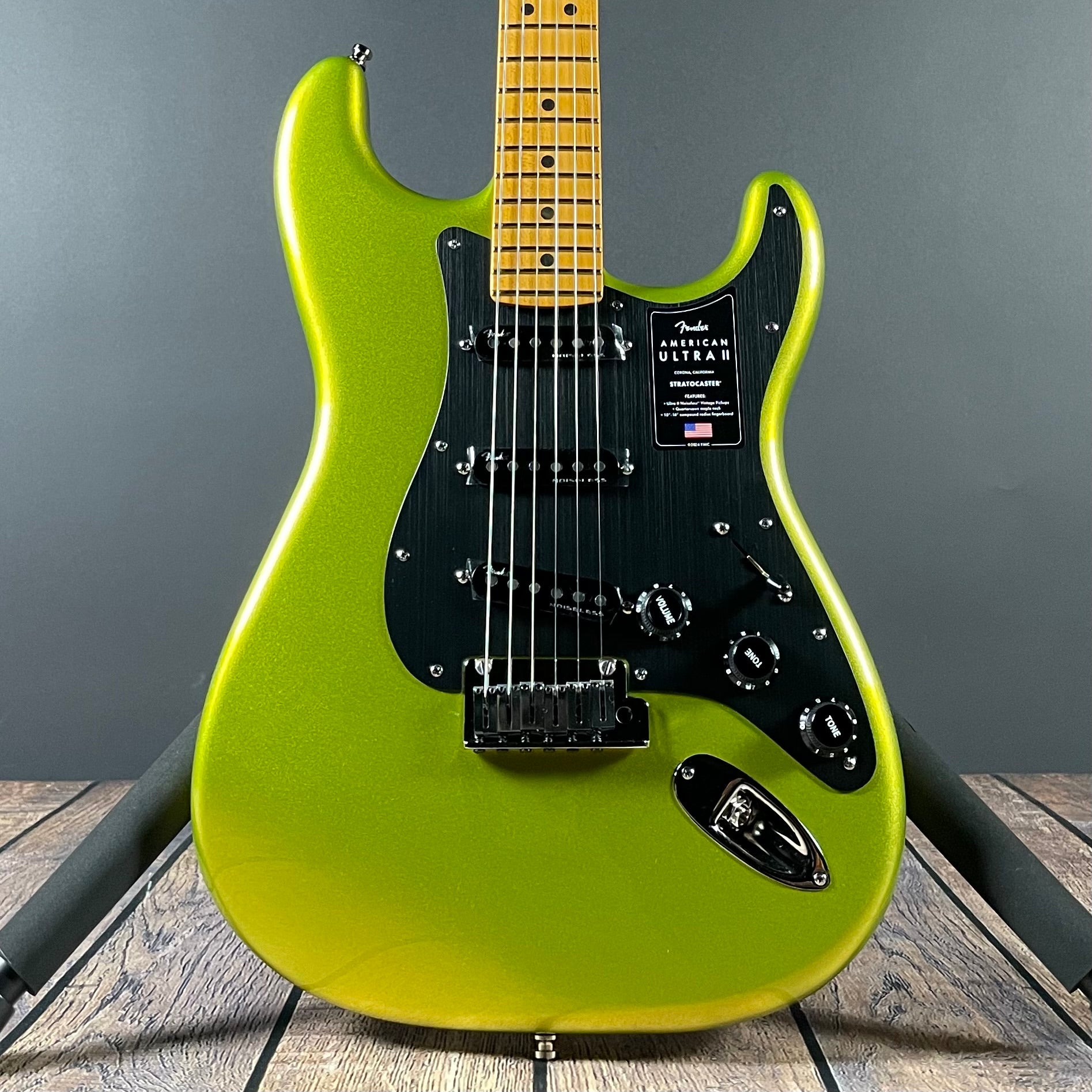 Fender American Ultra II Stratocaster, Maple - Solar Flare