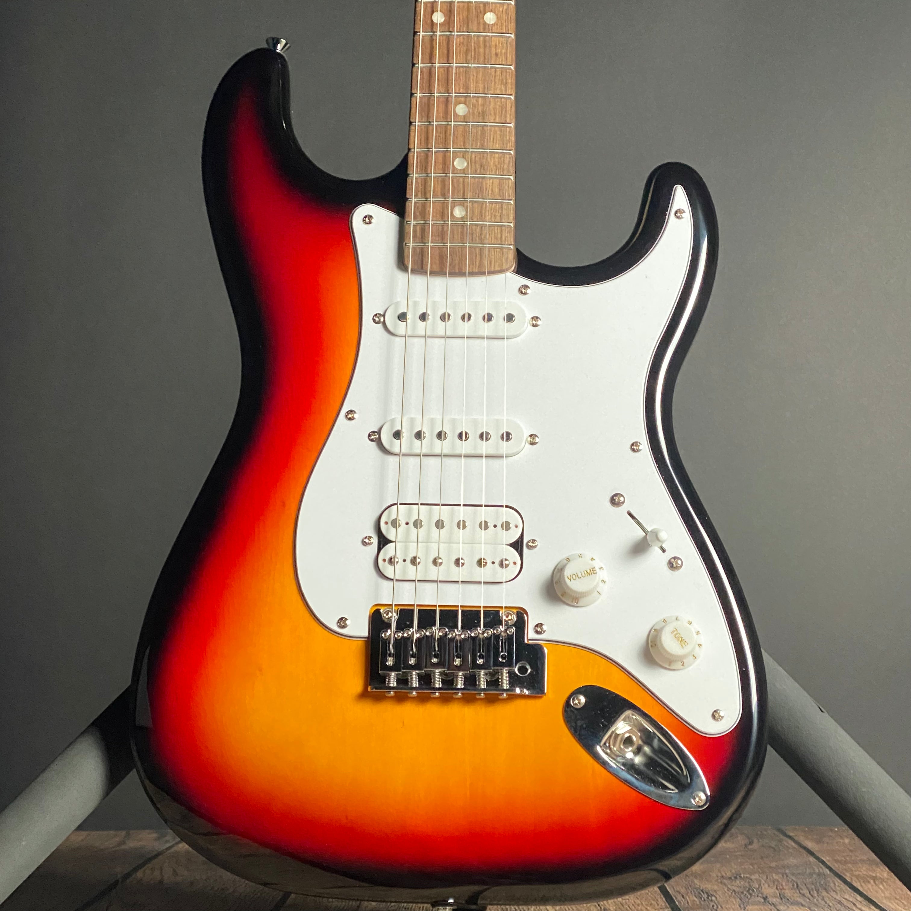 Squier Affinity Series Stratocaster Junior HSS- 3-Color Sunburst (6lbs 5oz)