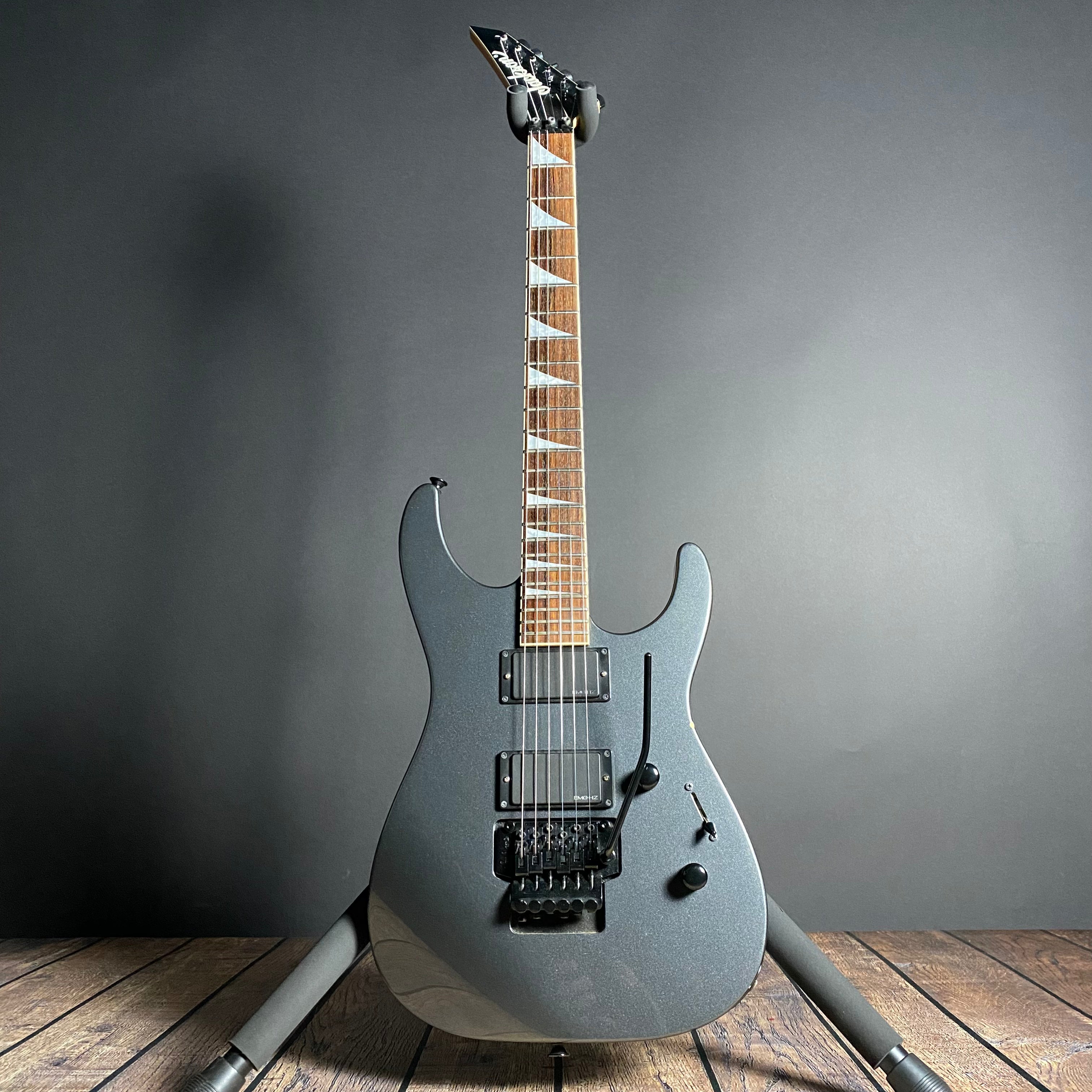 Jackson DKMG Gunmetal Grey with hard Case (Used)