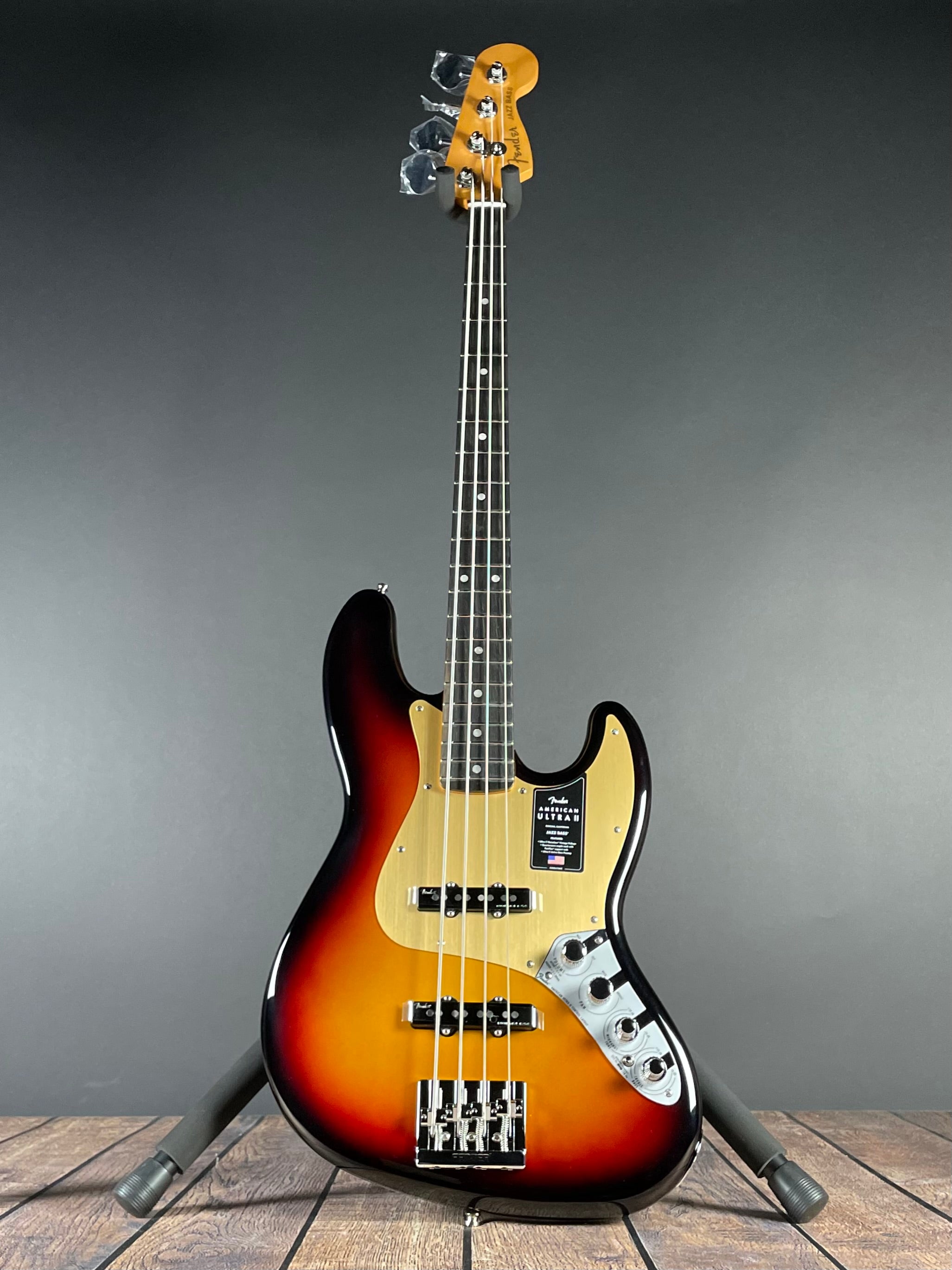 Fender American Ultra II Jazz Bass, Ebony- Ultraburst (8lbs 15oz)