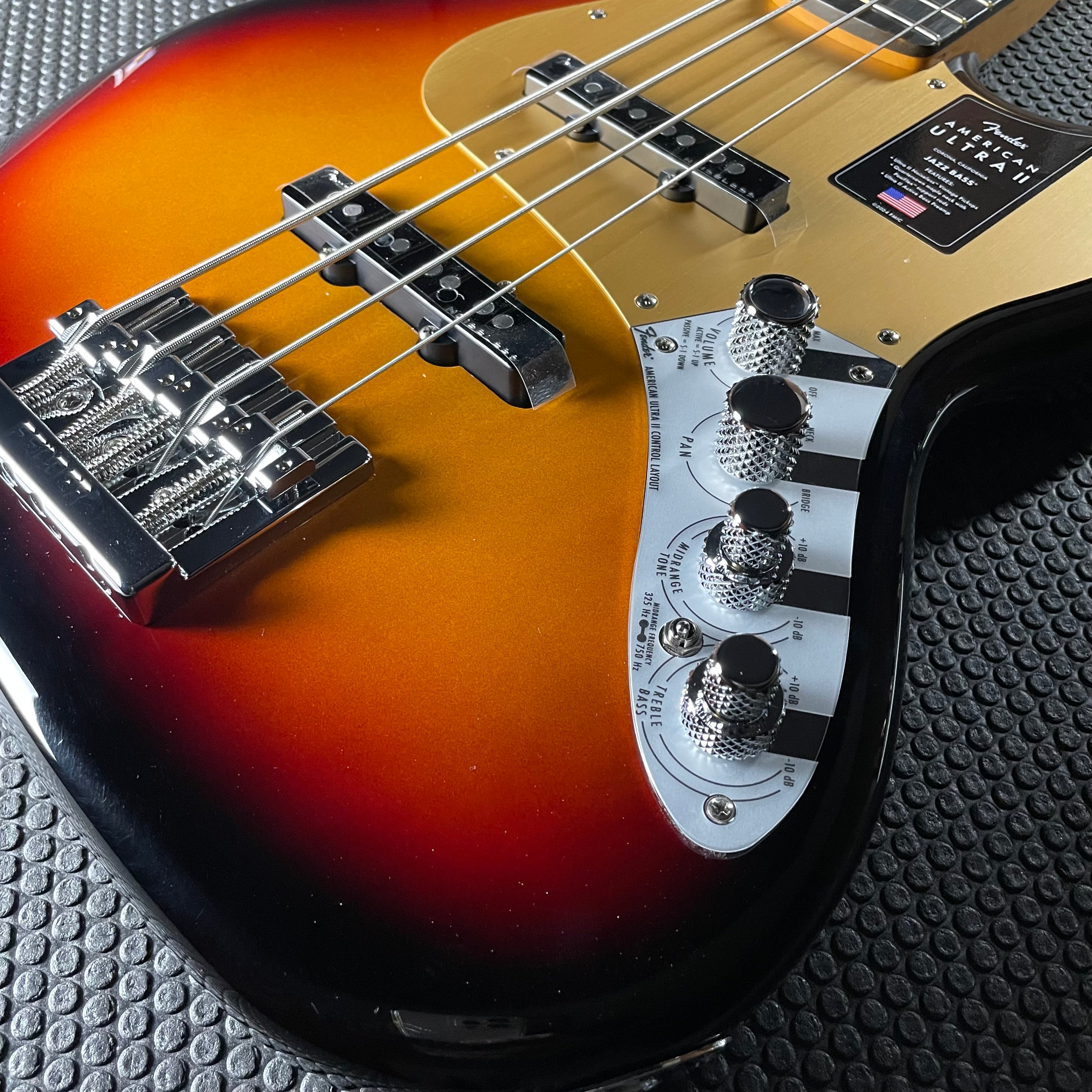 Fender American Ultra II Jazz Bass, Ebony- Ultraburst (8lbs 15oz)