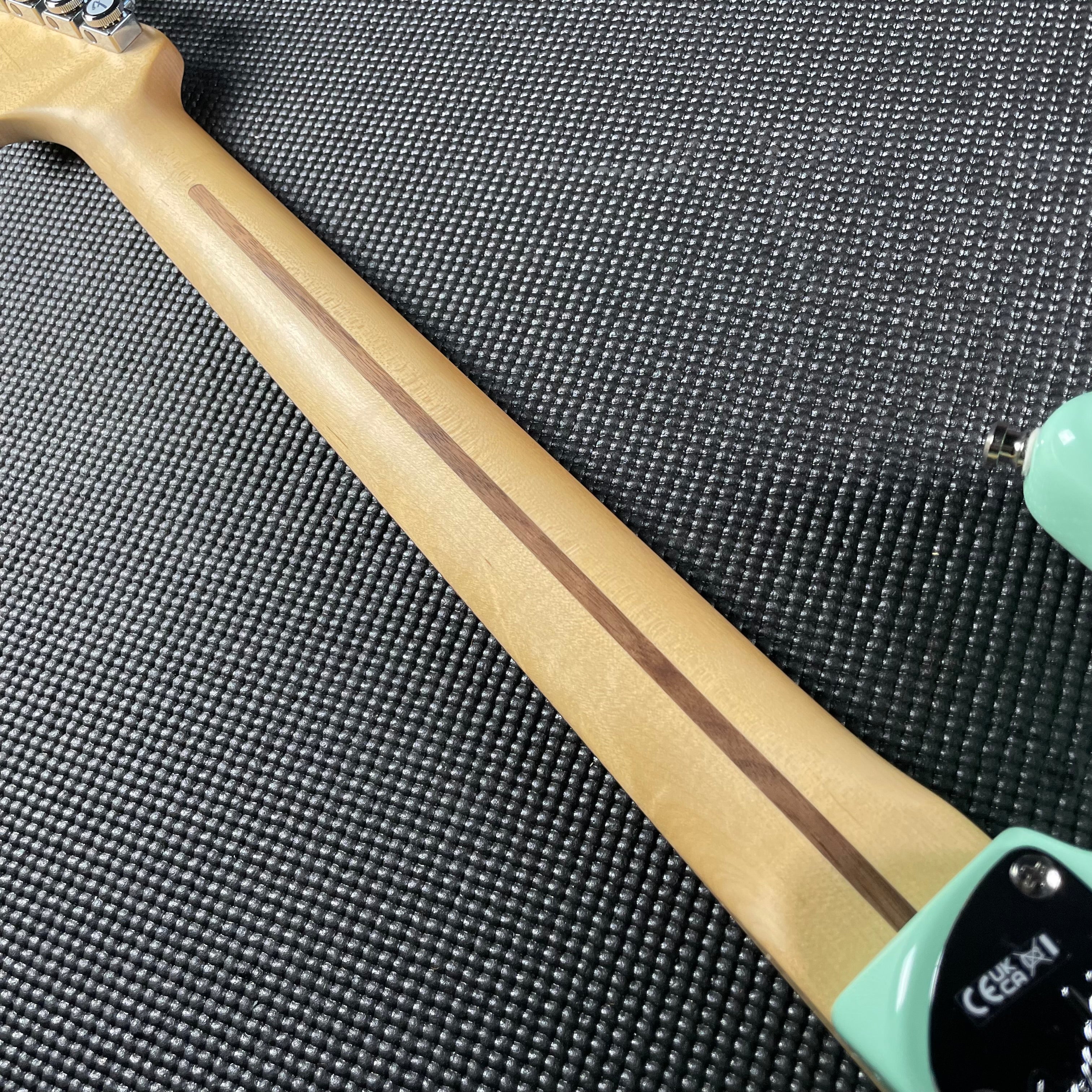 Fender Jeff Beck Stratocaster, Rosewood- Surf Green (US23112480) - Metronome Music Inc.