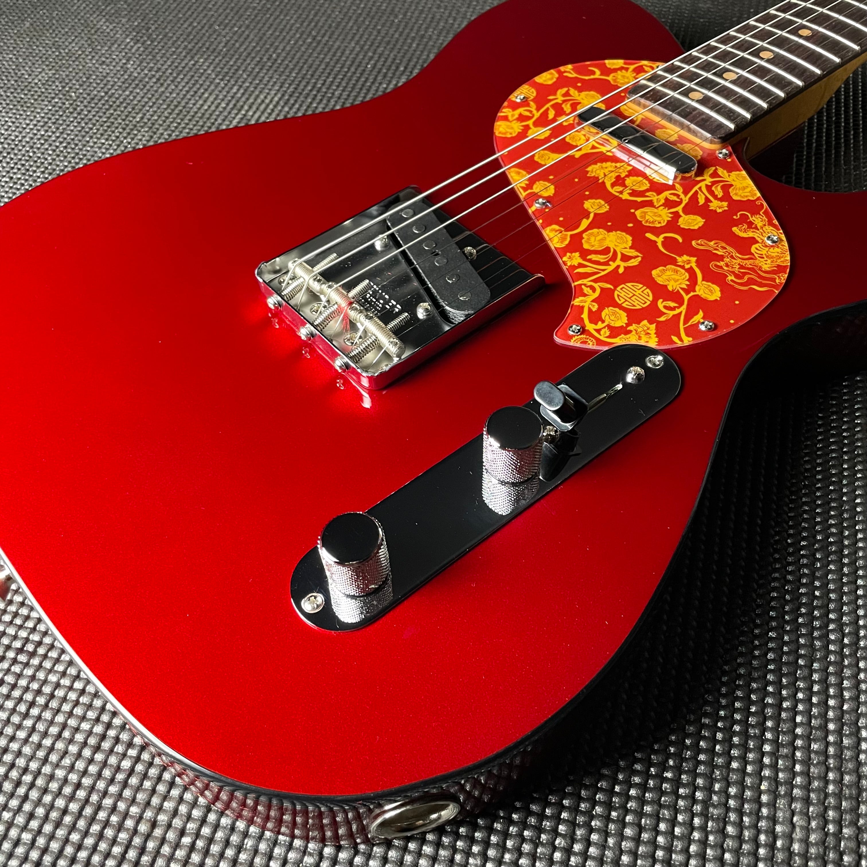 Fender Limited Edition Raphael Saadiq Telecaster, Rosewood- Dark Metallic Red (RS230099) - Metronome Music Inc.