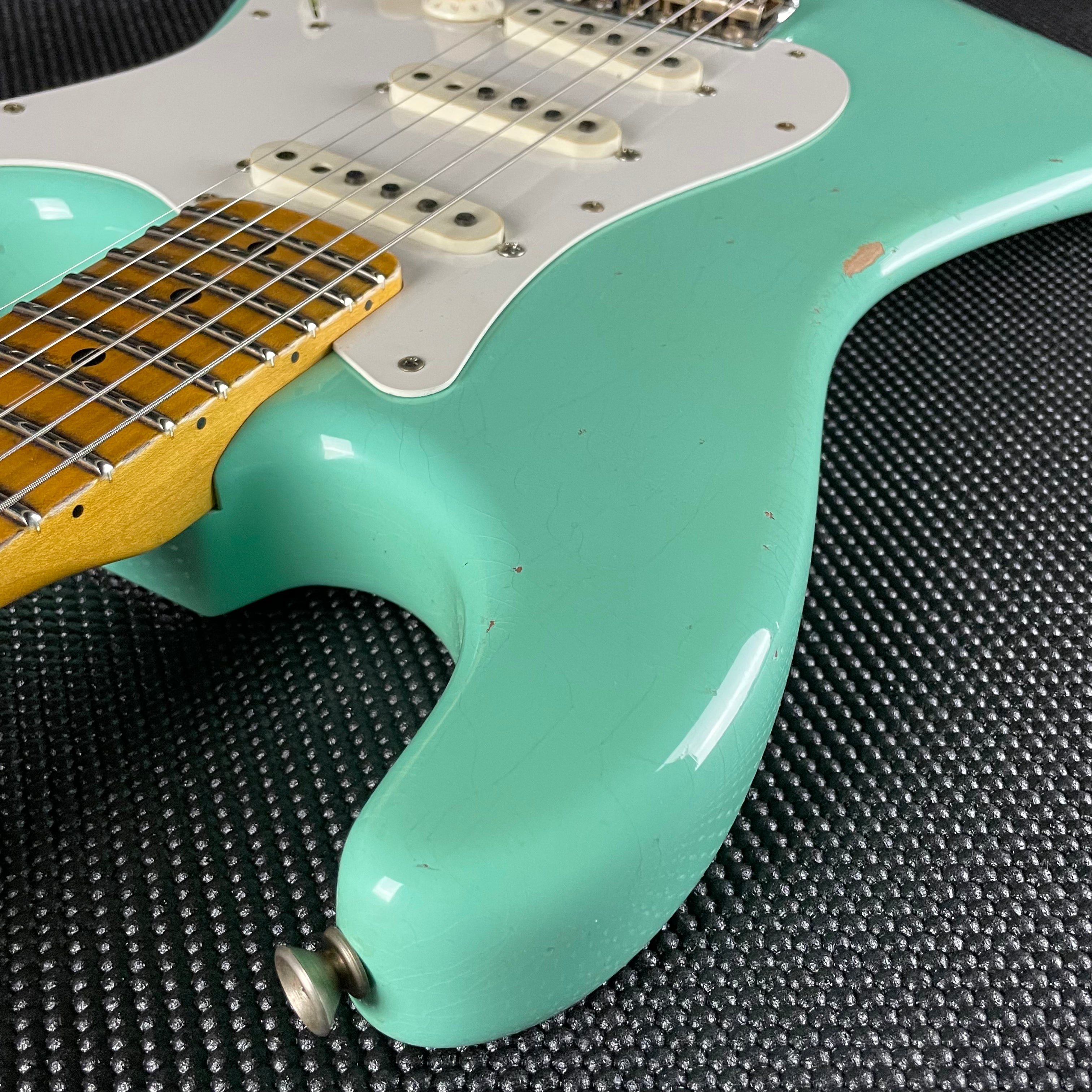 Fender Custom Shop LTD Fat 50's Stratocaster, Relic- Super Faded Aged Sea Foam Green (7lbs 9oz) - Metronome Music Inc.