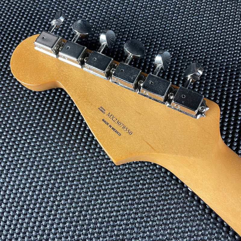 Fender Vintera II 60s Stratocaster, Rosewood Fingerboard- Olympic White (MX23078550)