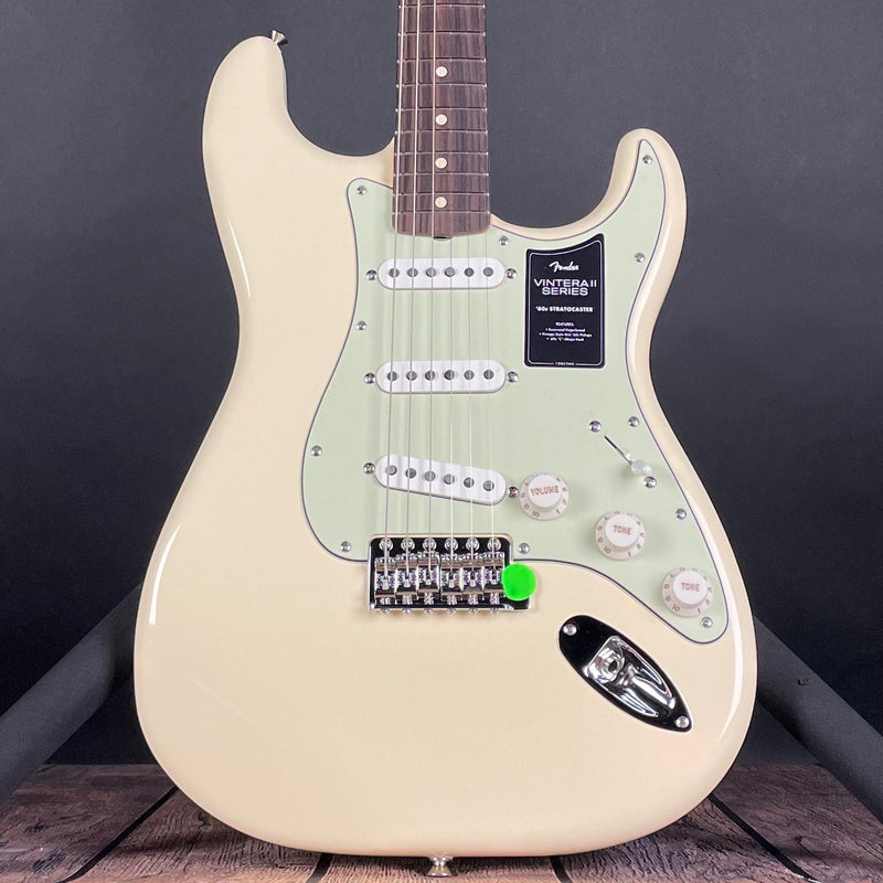 Fender Vintera II 60s Stratocaster, Rosewood Fingerboard- Olympic White (MX23078550) - Metronome Music Inc.