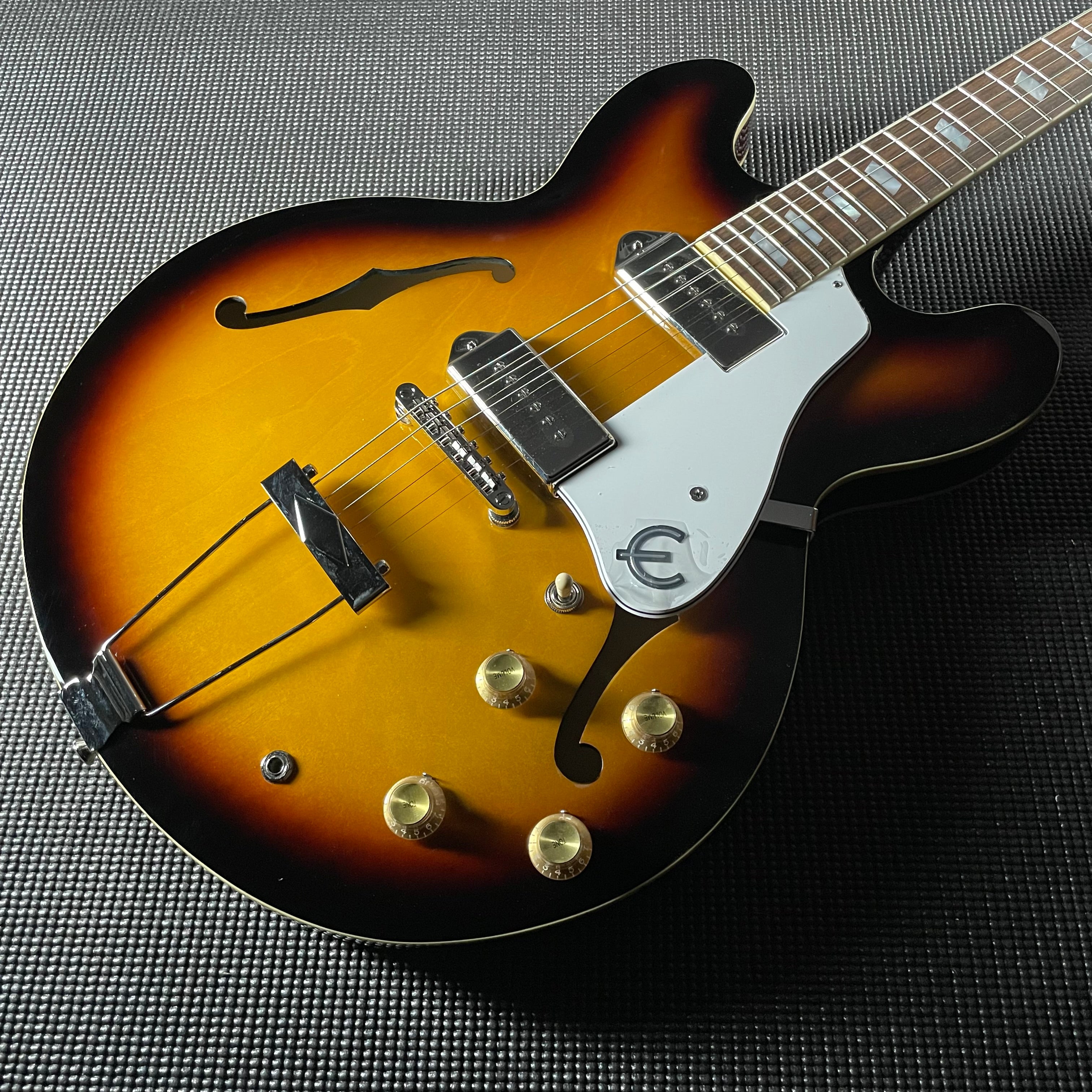 Epiphone Casino w/Gig Bag - Vintage Sunburst