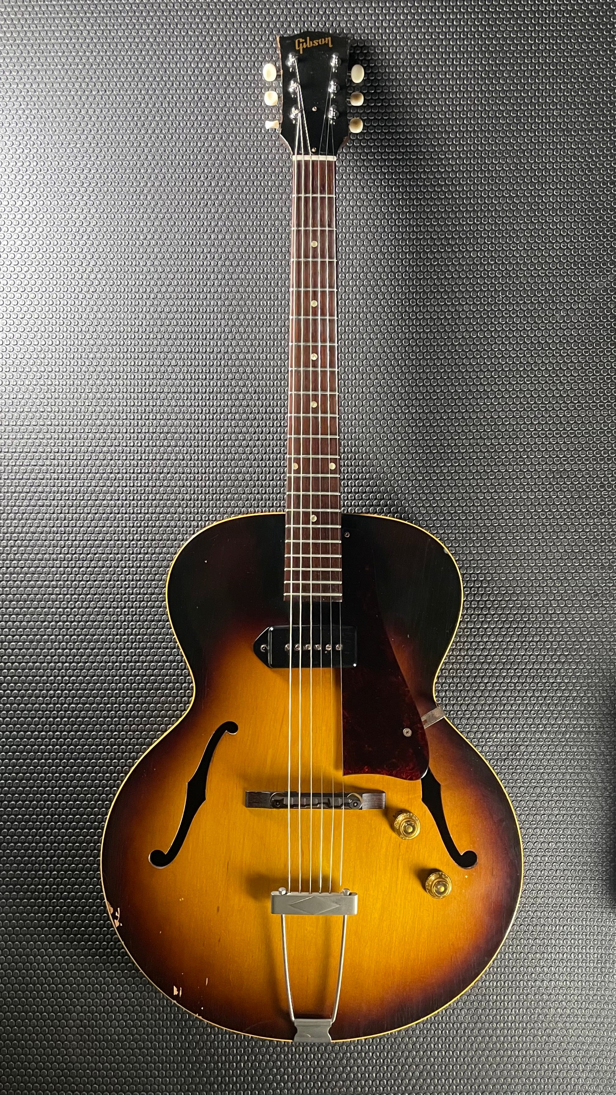 Gibson ES-125T Thinline, Hollow-Body (1957)