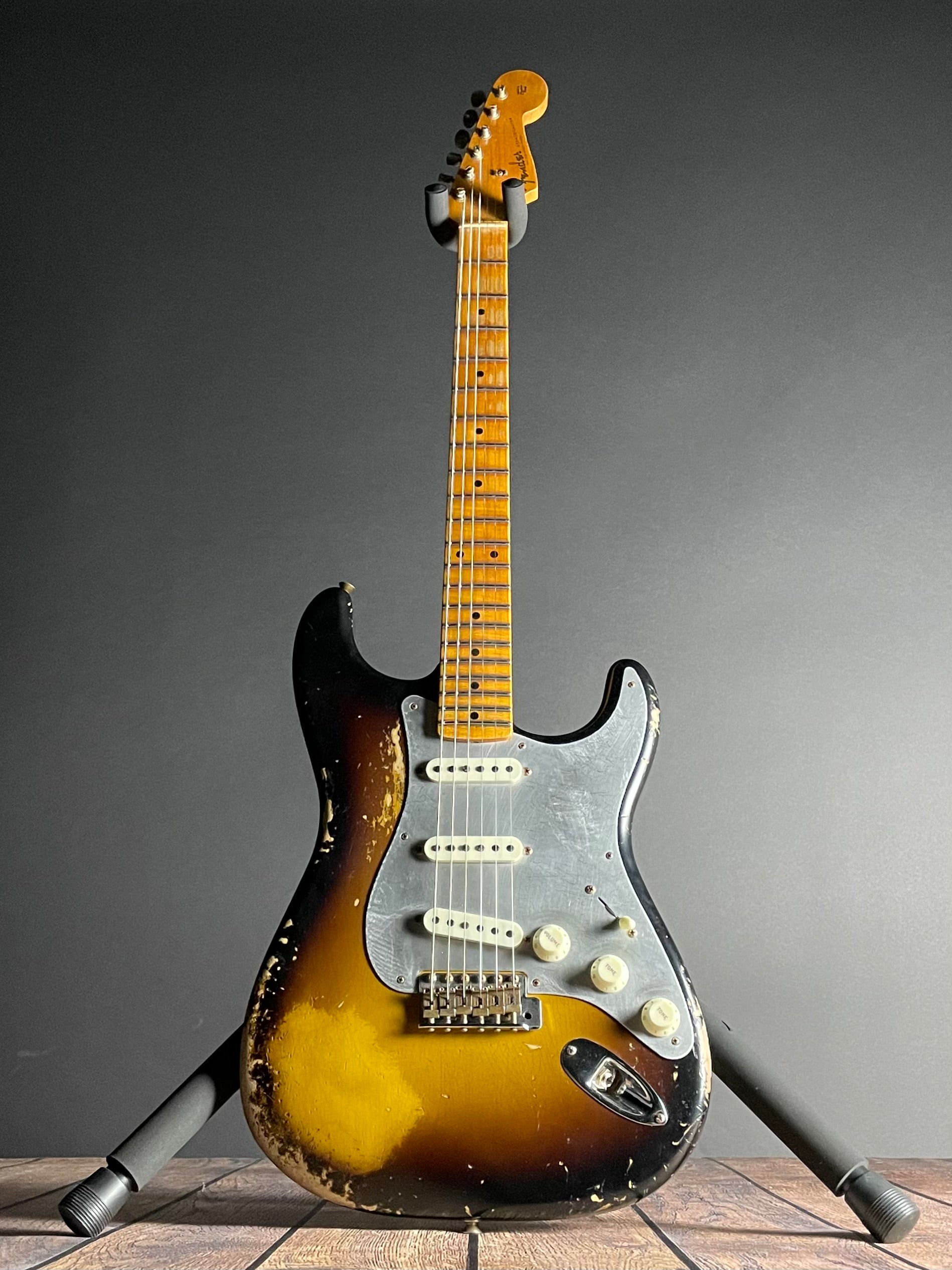 Fender Custom Shop LTD "El-Diablo" Stratocaster, Heavy Relic- Wide-Fade, 2-Color Sunburst (7lbs 13oz) - Metronome Music Inc.