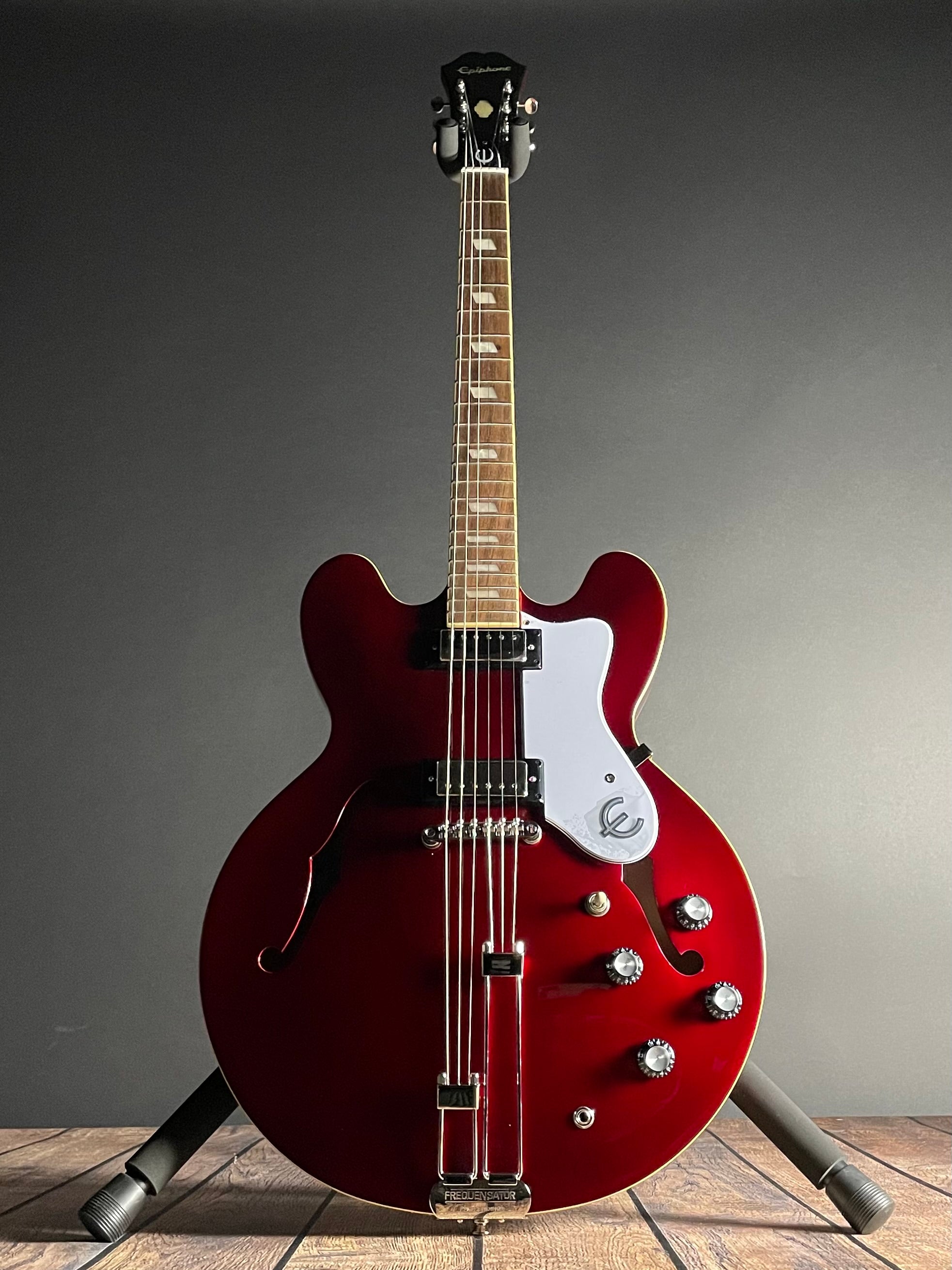 Epiphone Riviera w/Frequensator Tailpiece- Sparkling Burgundy (7lbs 13oz) - Metronome Music Inc.