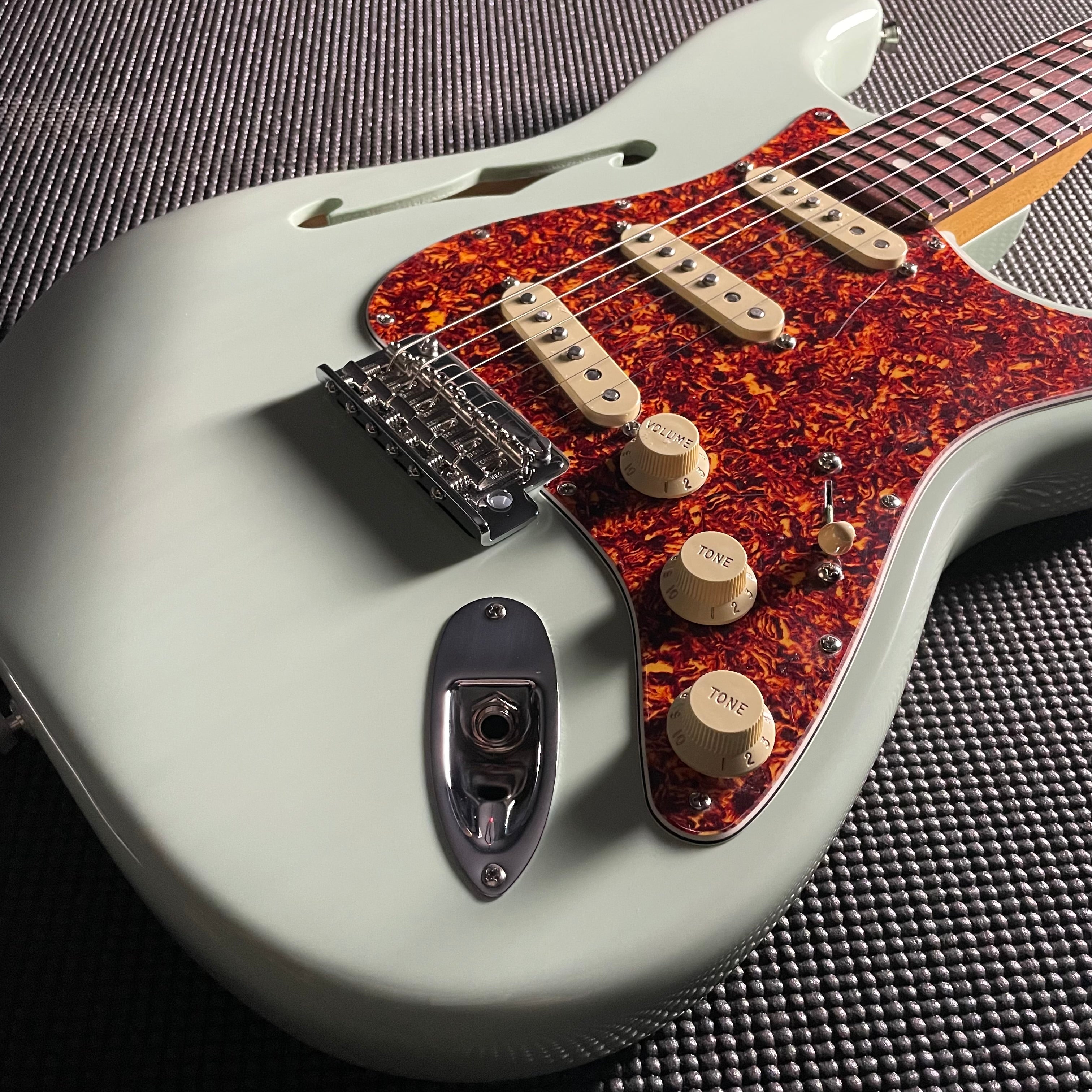 Fender American Professional II Stratocaster Thinline, Rosewood- Transparent Surf Green (US240016089) - Metronome Music Inc.