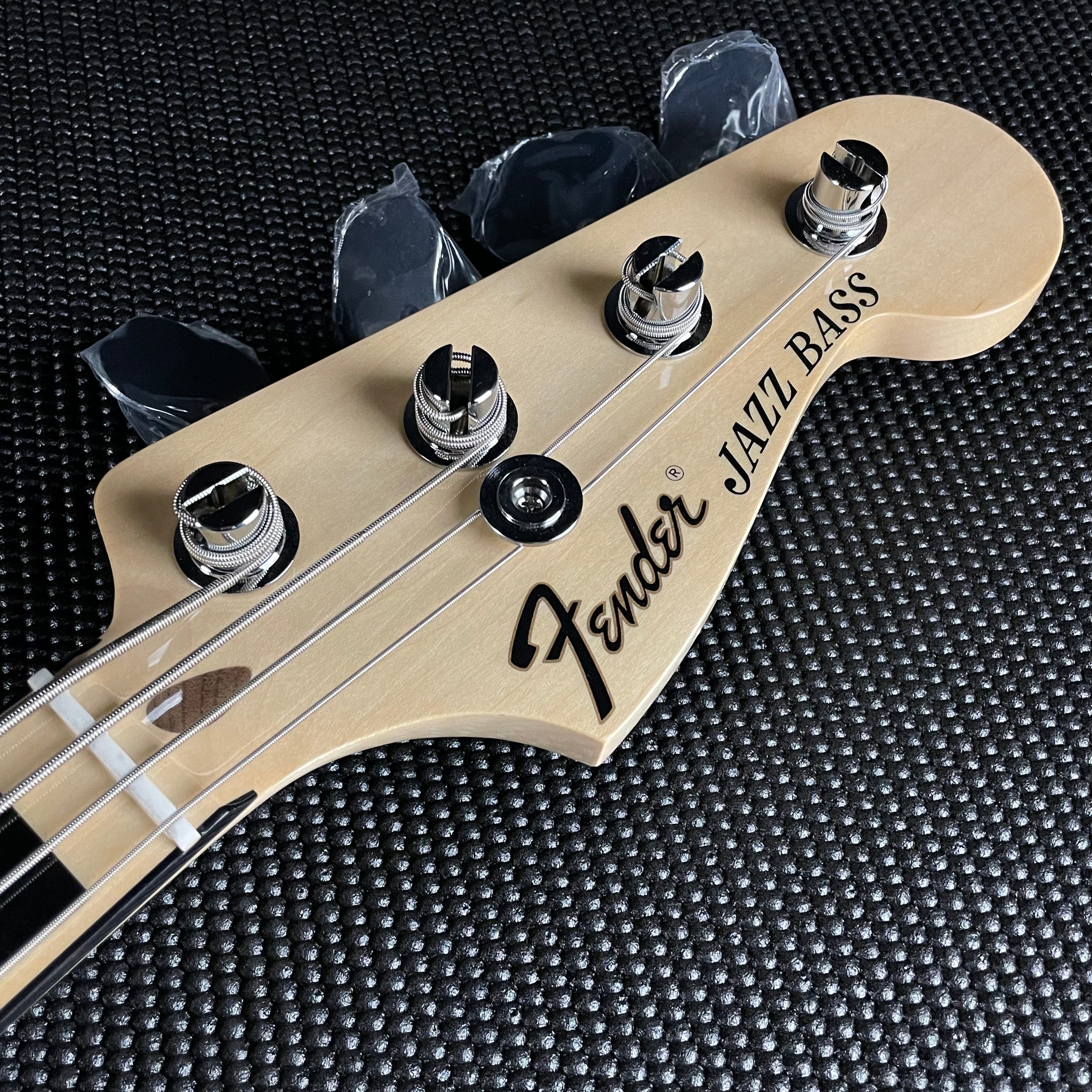 Fender Geddy Lee Jazz Bass, Maple Fingerboard- Black (MX23067479) - Metronome Music Inc.