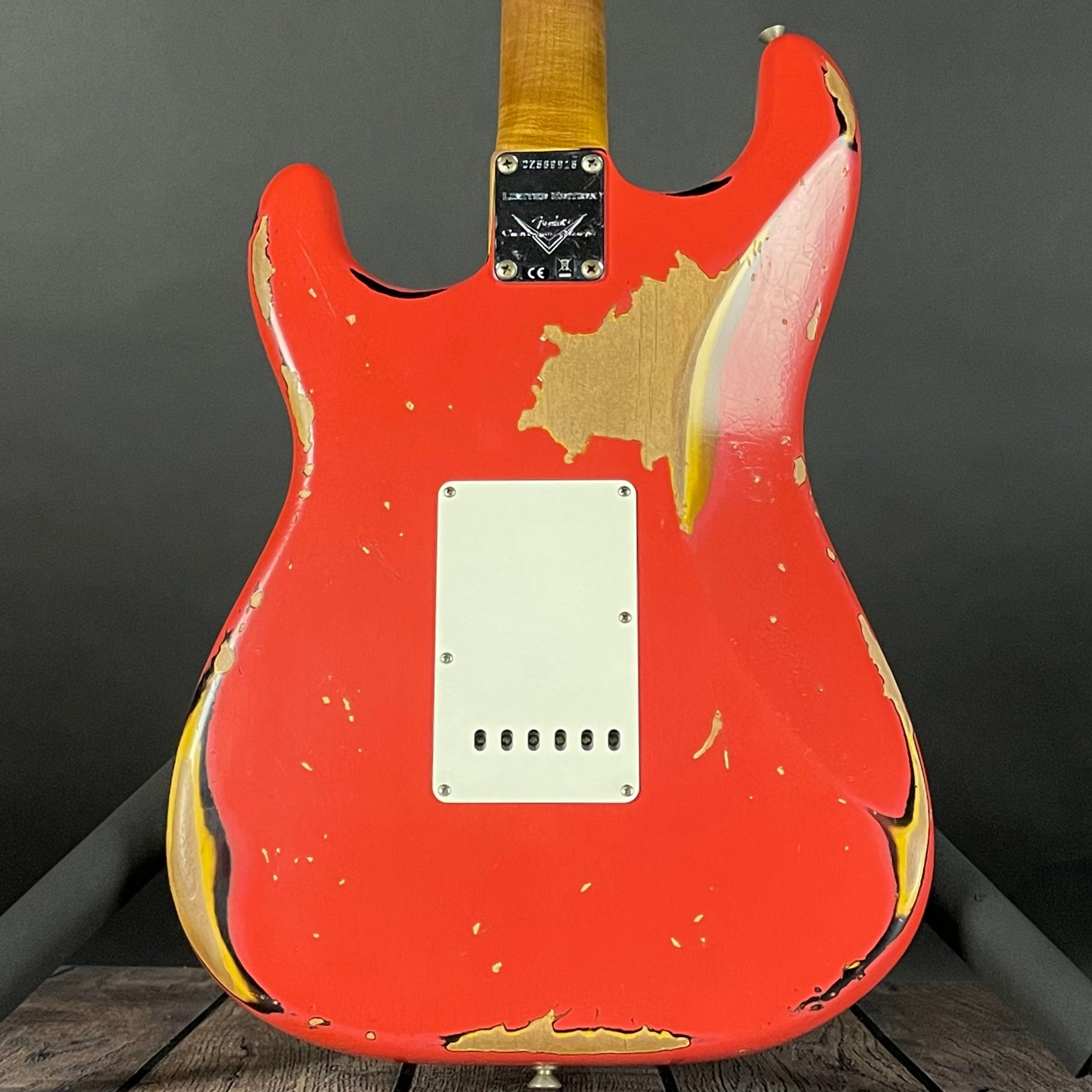 Fender Custom Shop LTD 1961 Stratocaster, Heavy Relic- Aged Fiesta Red over 3-Color Sunburst (7lbs 14oz) - Metronome Music Inc.