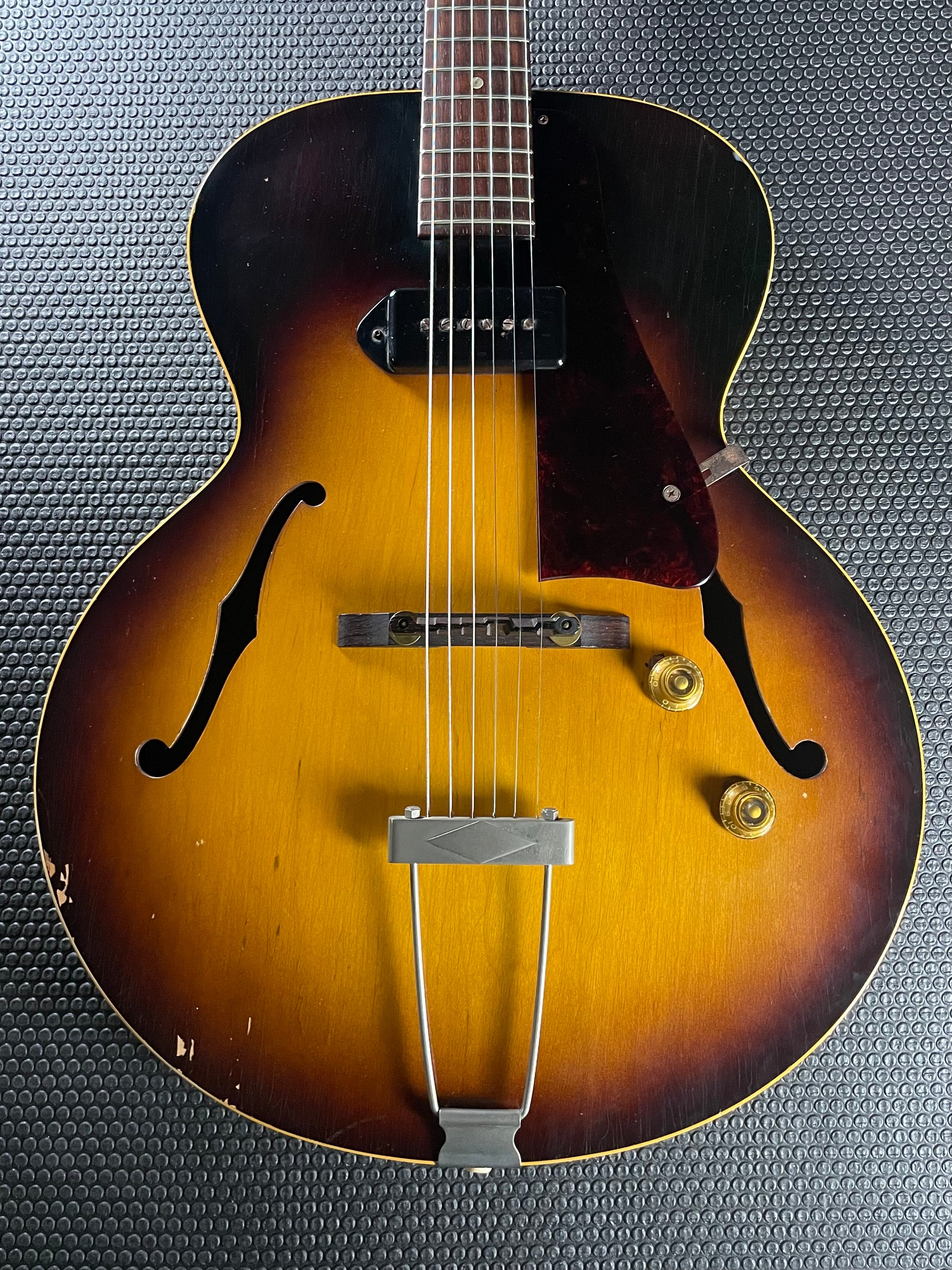 Gibson ES-125T Thinline, Hollow-Body (1957)