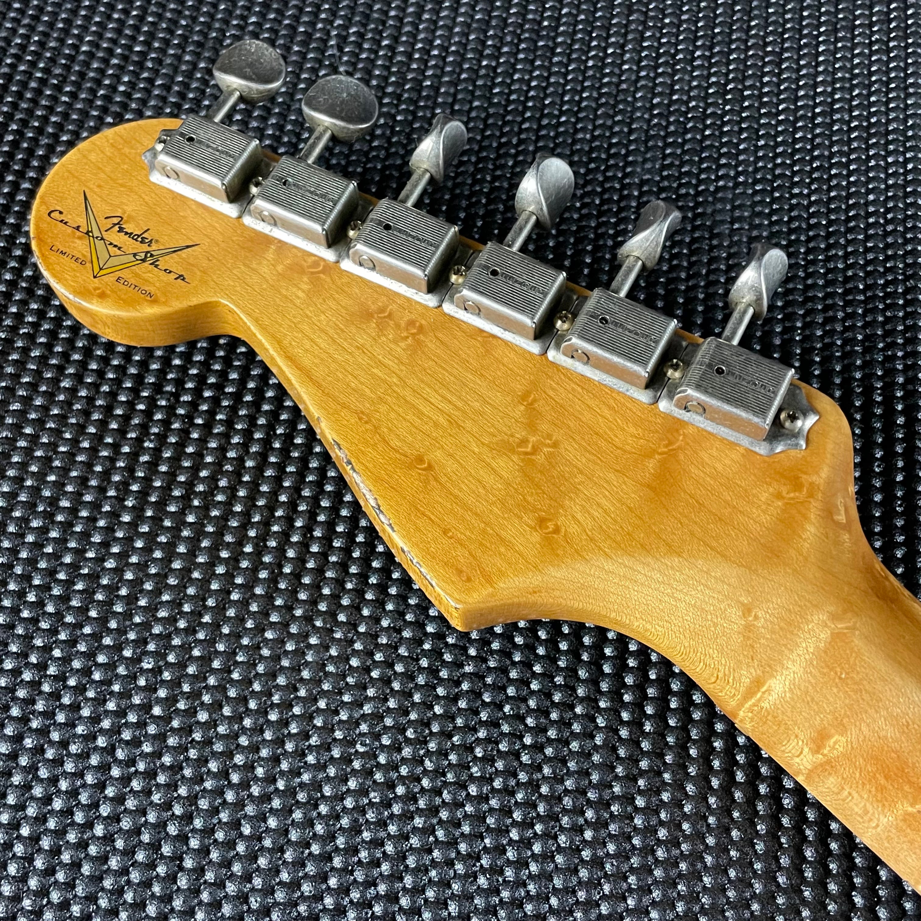 Fender Custom Shop LTD Tomatillo Strat III- Super Faded Aged Tahitian Coral (7lbs 6oz) - Metronome Music Inc.