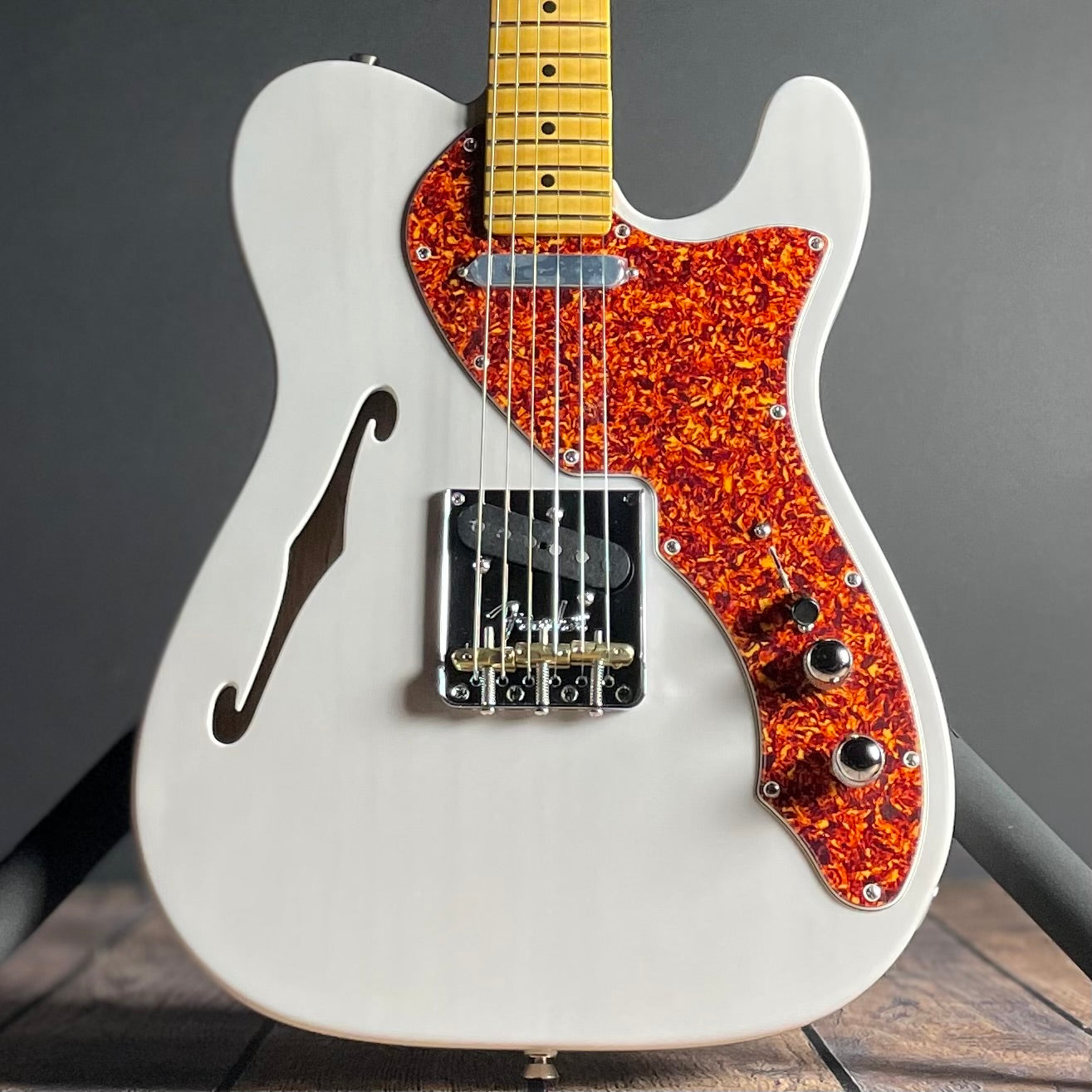 Fender American Professional II Telecaster, Thinline- White Blonde (6lbs 15oz)