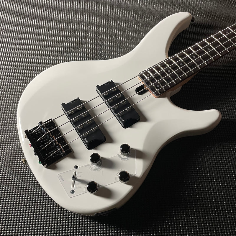 Yamaha TRBX304 4-String Bass- Satin White (IJX263508) - Metronome Music Inc.