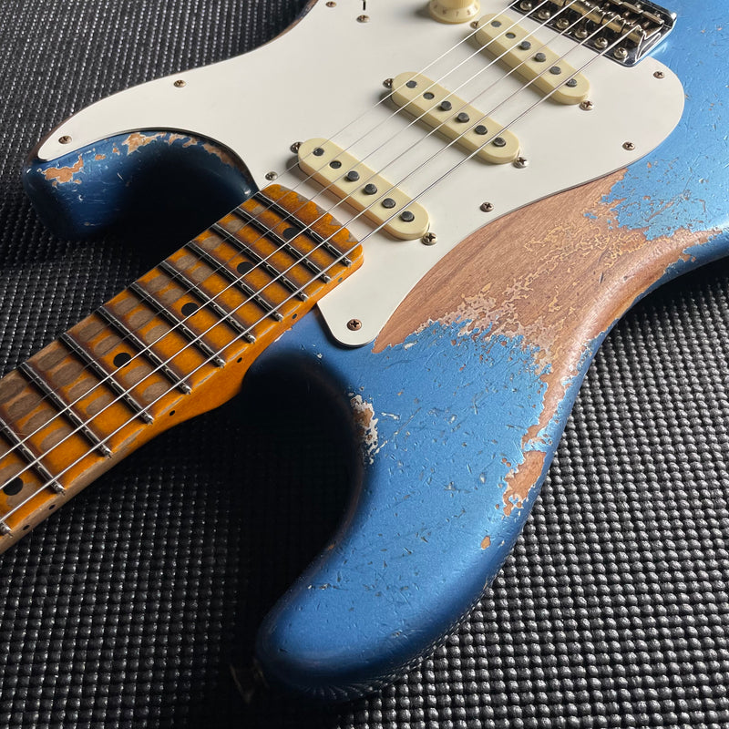Fender Custom Shop LTD Red Hot Strat, Super Heavy Relic- Super Faded, Aged Lake Placid Blue (7lbs 13oz)