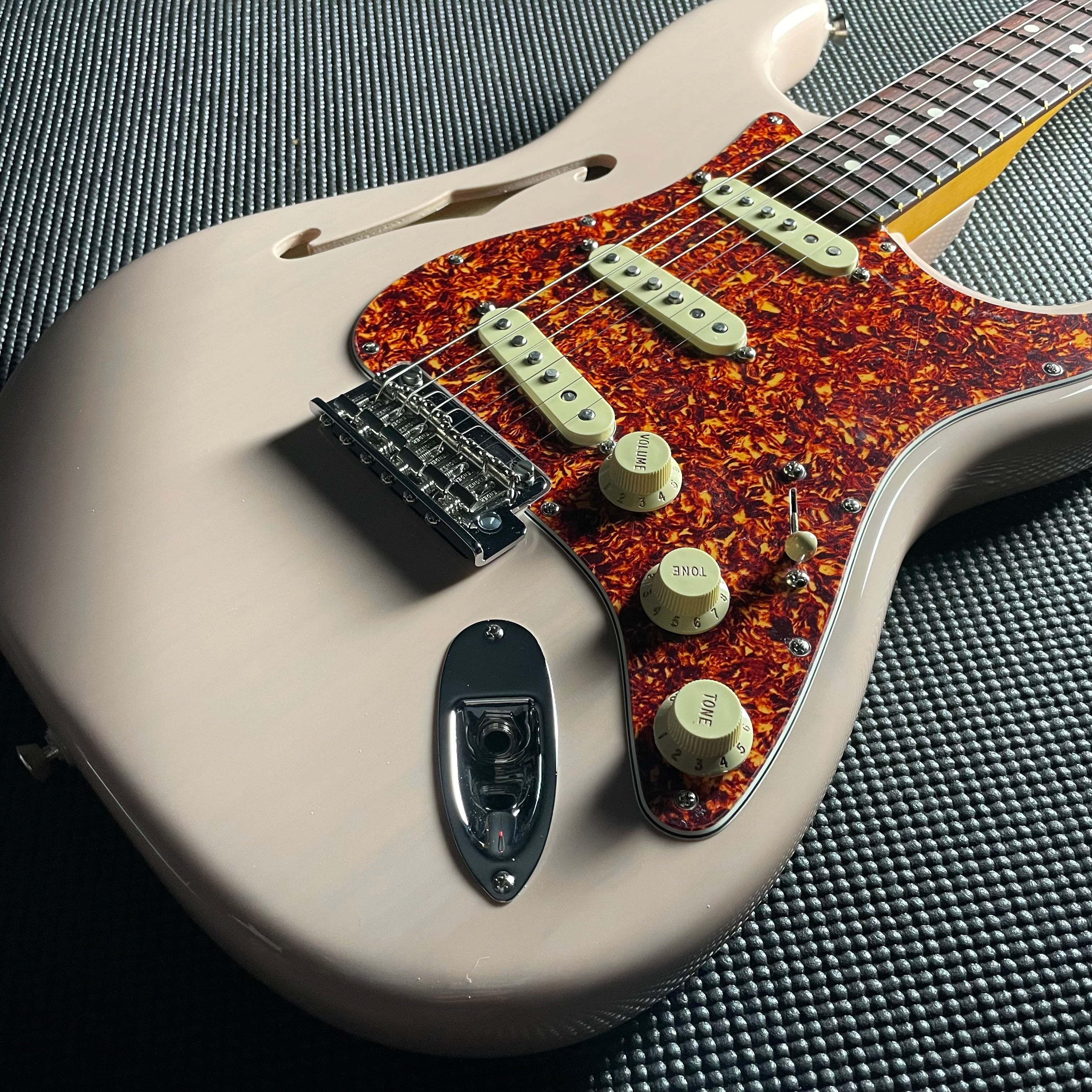 Fender American Professional II Stratocaster, Thinline, Rosewood-Transparent Shell Pink (US240016511) - Metronome Music Inc.