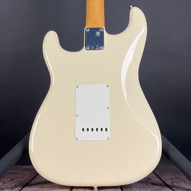 Fender Vintera II 60s Stratocaster, Rosewood Fingerboard- Olympic White (MX23078550)