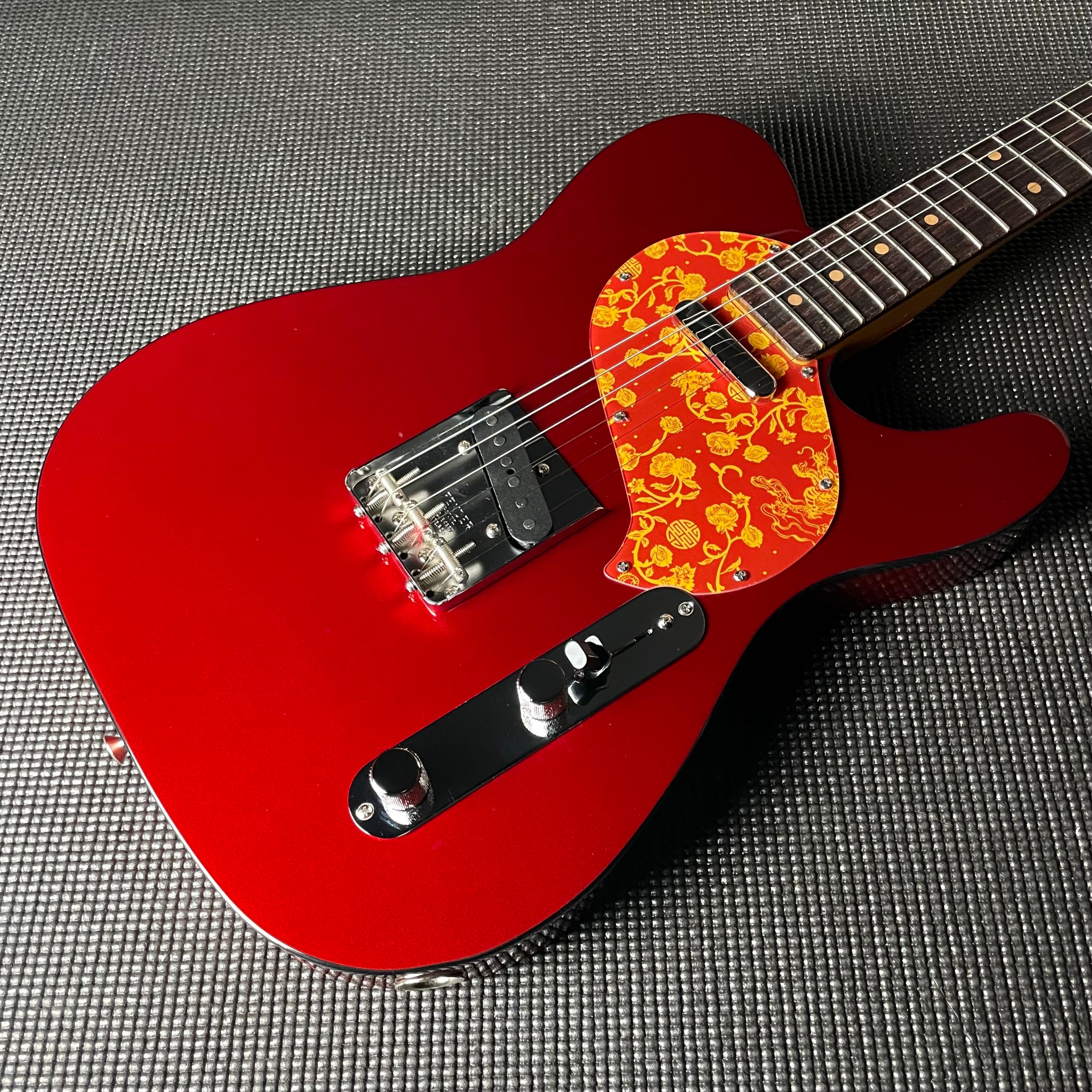 Fender Limited Edition Raphael Saadiq Telecaster, Rosewood- Dark Metallic Red (RS230099) - Metronome Music Inc.