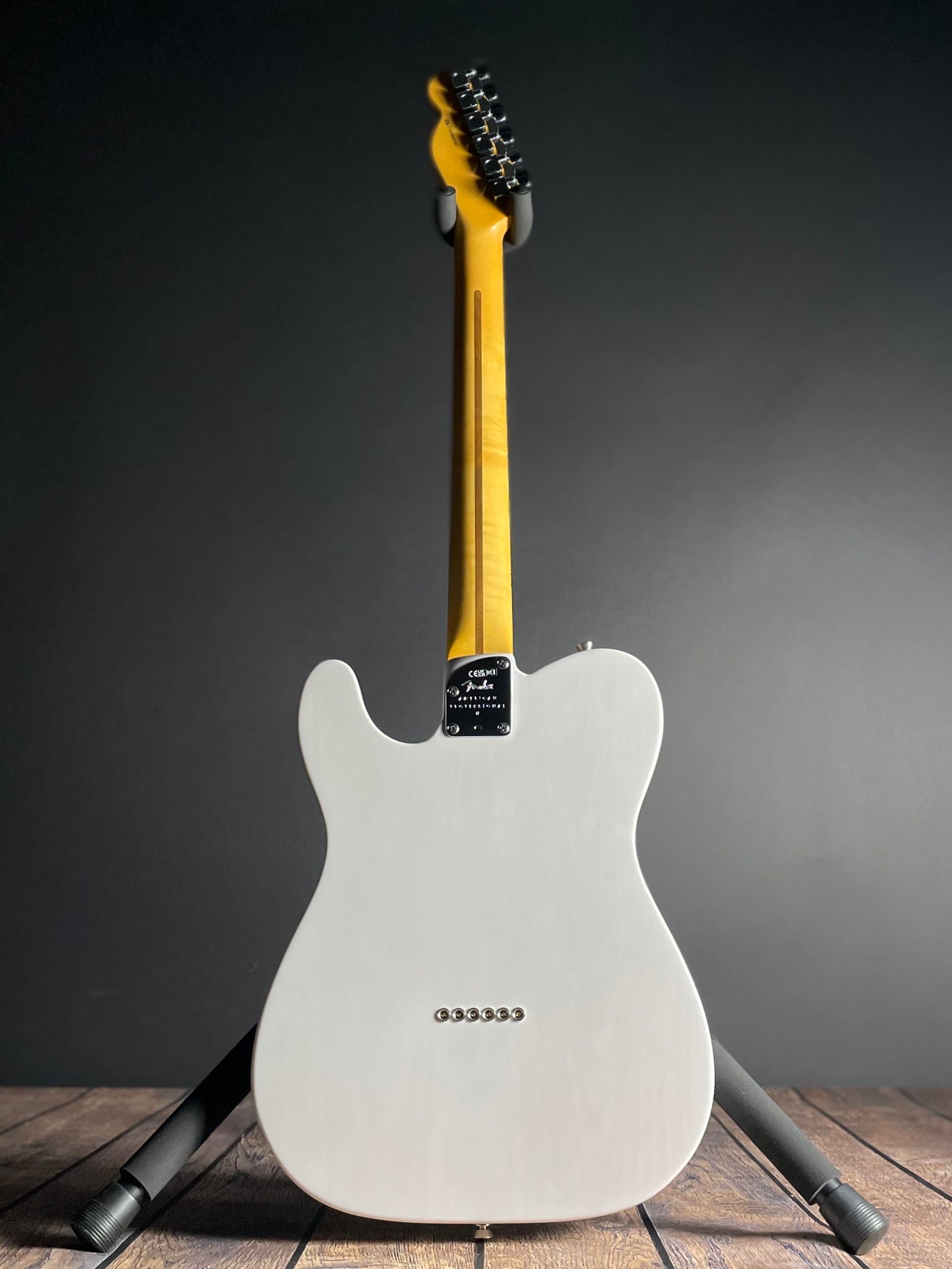 Fender American Professional II Telecaster, Thinline- White Blonde (6lbs 15oz)