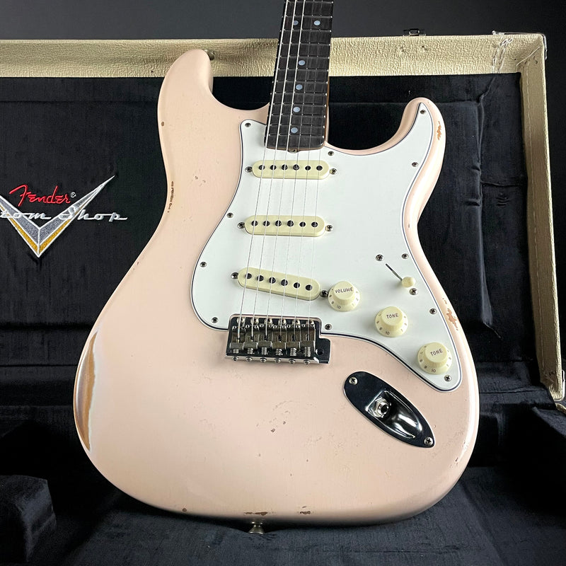 Fender Custom Shop LTD 1964 Stratocaster, Relic- Super Faded, Aged Shell Pink (7lbs 10oz)