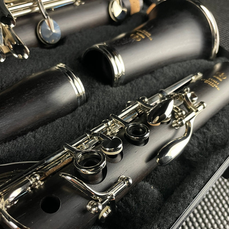 Yamaha YCL-450N Intermediate Clarinet & Case, Nickel Keys - Metronome Music Inc.
