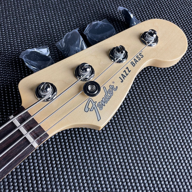 Fender American Performer Jazz Bass, Rosewood Fingerboard- 3-Color Sunburst (US23023185)