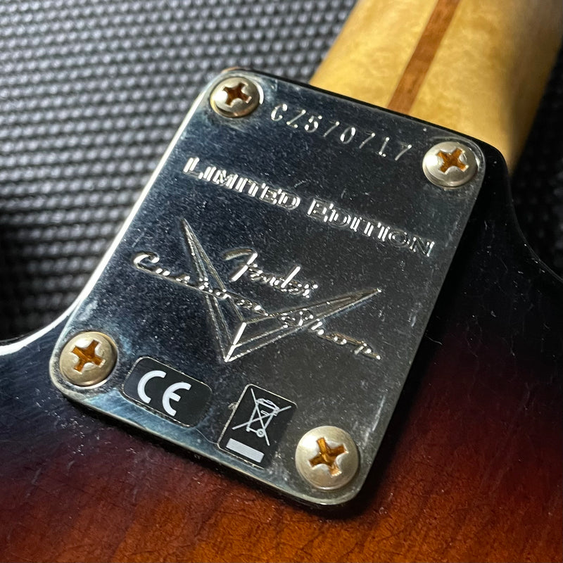 Fender Custom Shop LTD 1955 "Bone Tone" Stratocaster, Relic- 2-Color Sunburst (7lbs 5oz) - Metronome Music Inc.