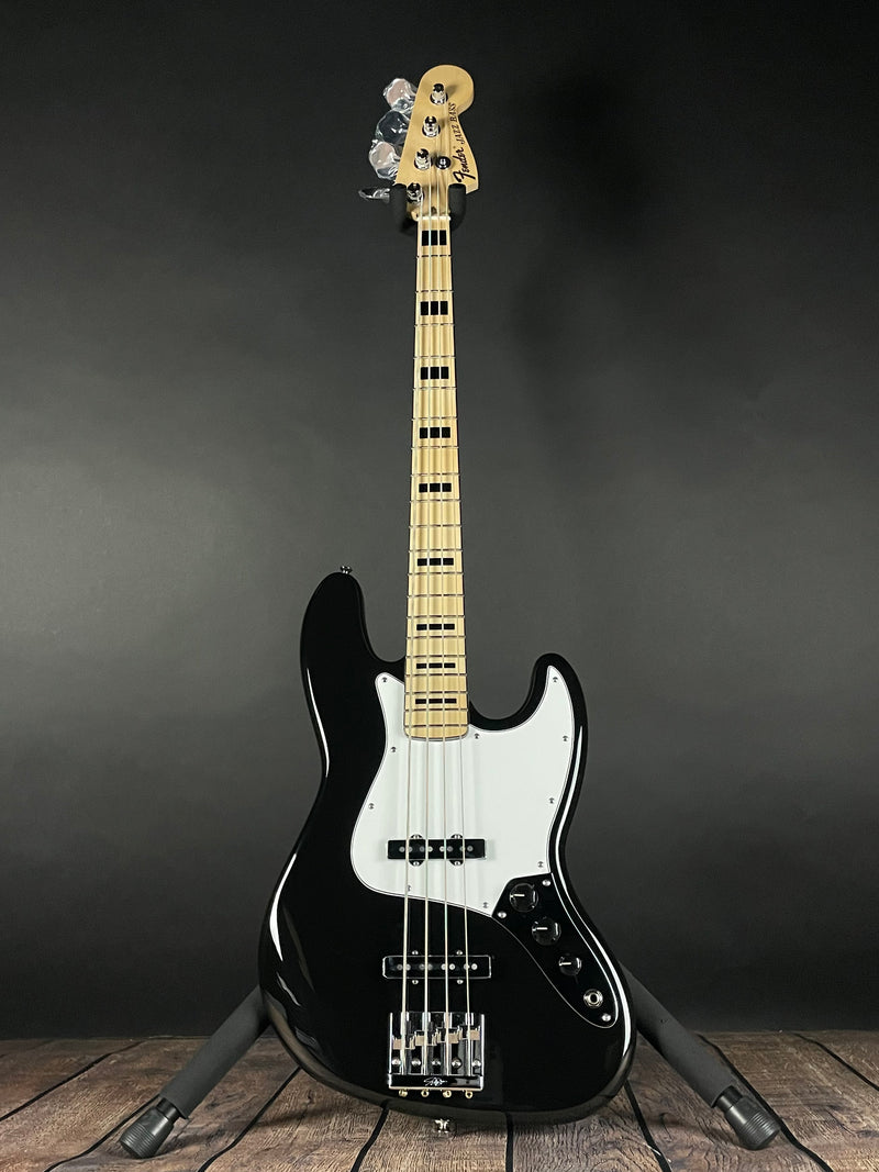 Fender Geddy Lee Jazz Bass, Maple Fingerboard- Black (MX23067479) - Metronome Music Inc.