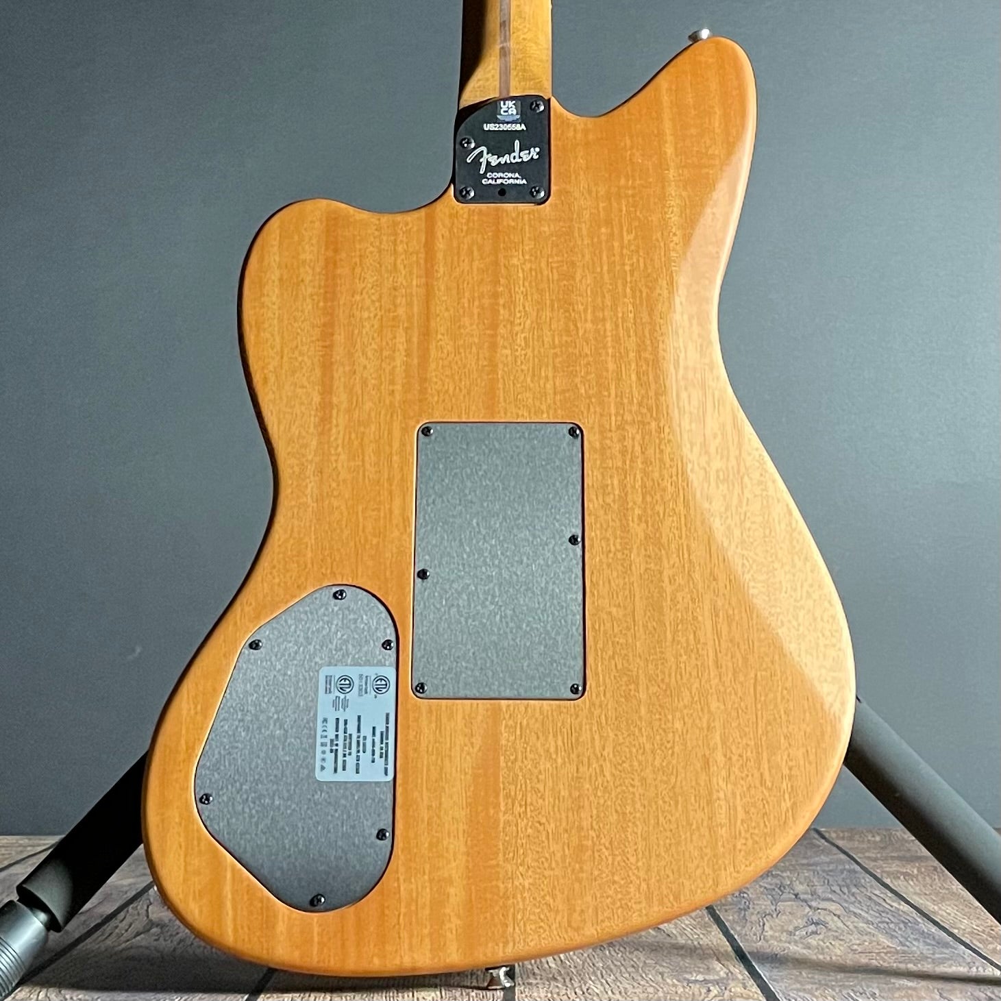 Fender American Acoustasonic Jazzmaster All-Mahogany, Ebony Fingerboard-Natural - Metronome Music Inc.