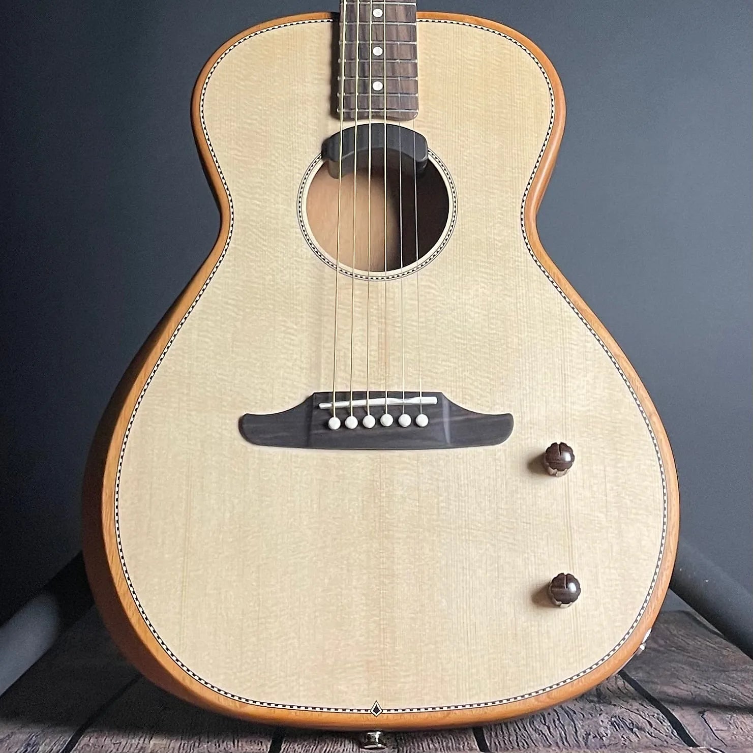 Fender Highway Series Parlor, Rosewood- Natural