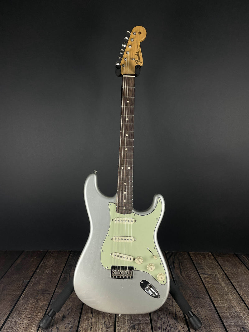 Fender Custom Shop 1964 Stratocaster, Hardtail C.C., Greg Fessler Master Built- Inca Silver (SOLD) - Metronome Music Inc.