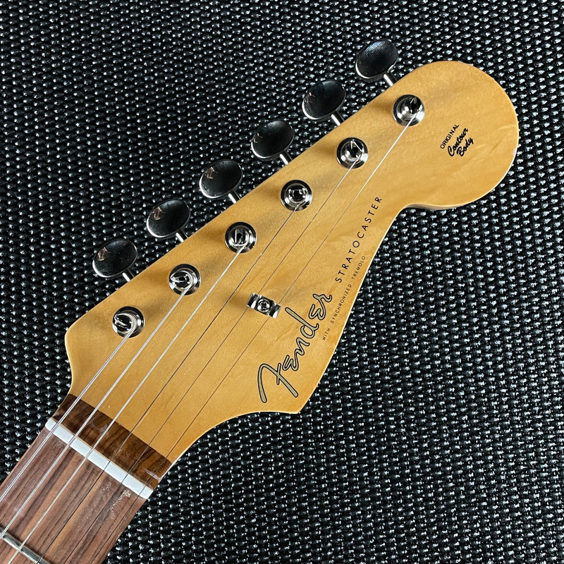 Fender Vintera '60s Stratocaster Modified- Olympic White (MX22301778) - Metronome Music Inc.