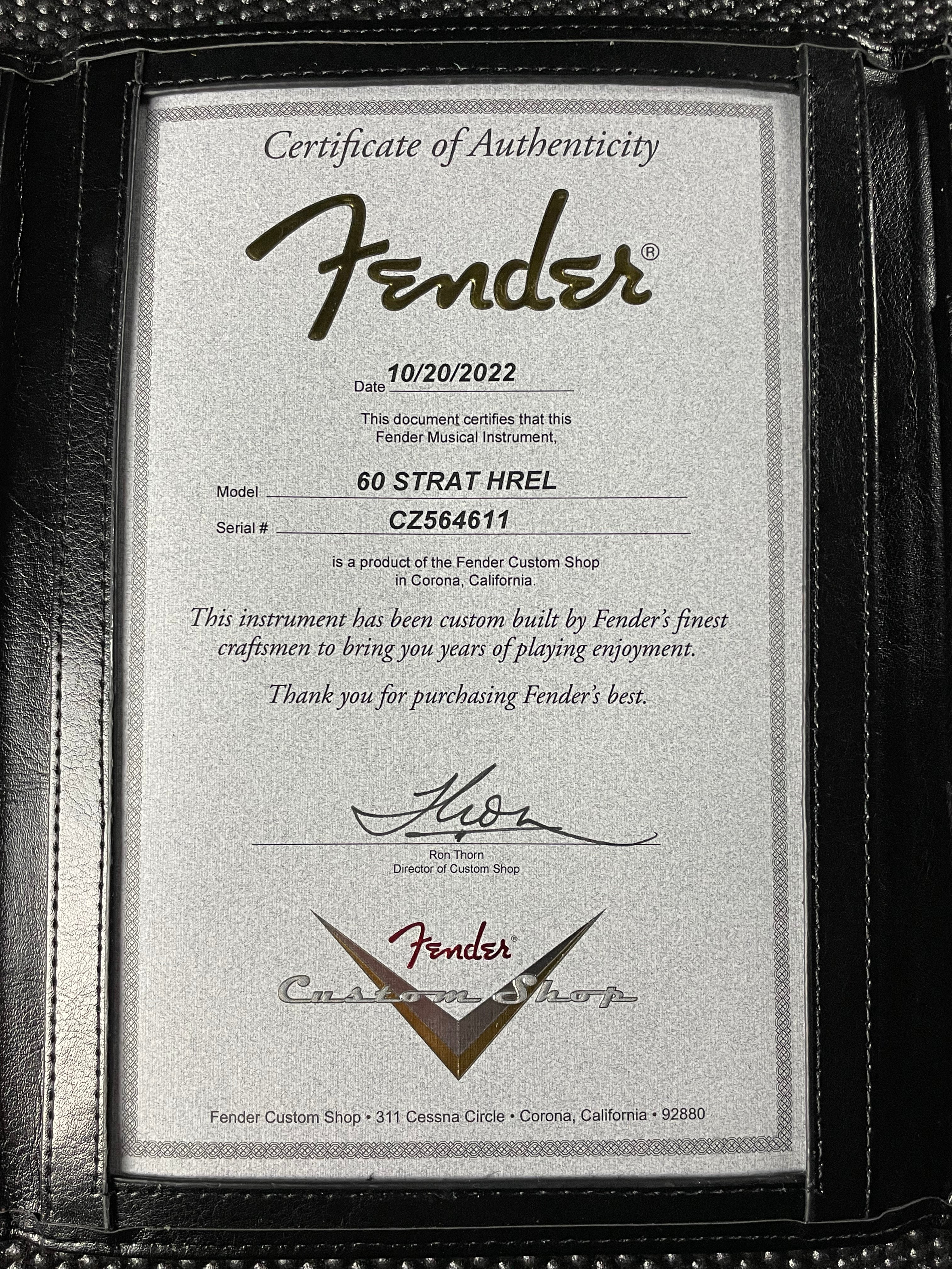 Fender Custom Shop 1960 Stratocaster, Heavy Relic- Aged Black over 3-Color Sunburst (7lbs 8oz) - Metronome Music Inc.