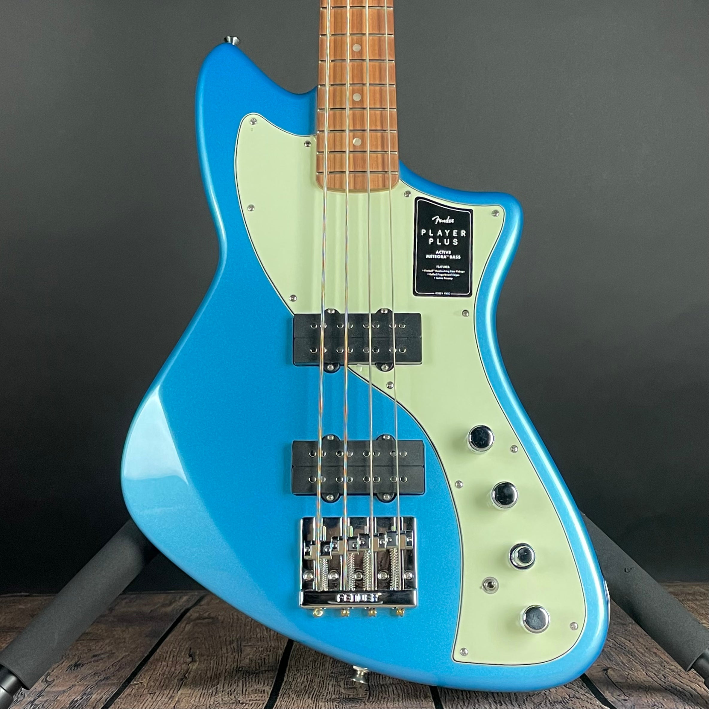 Fender Player Plus Active Meteora Bass, Pau Ferro- Opal Spark (MX22111220) - Metronome Music Inc.