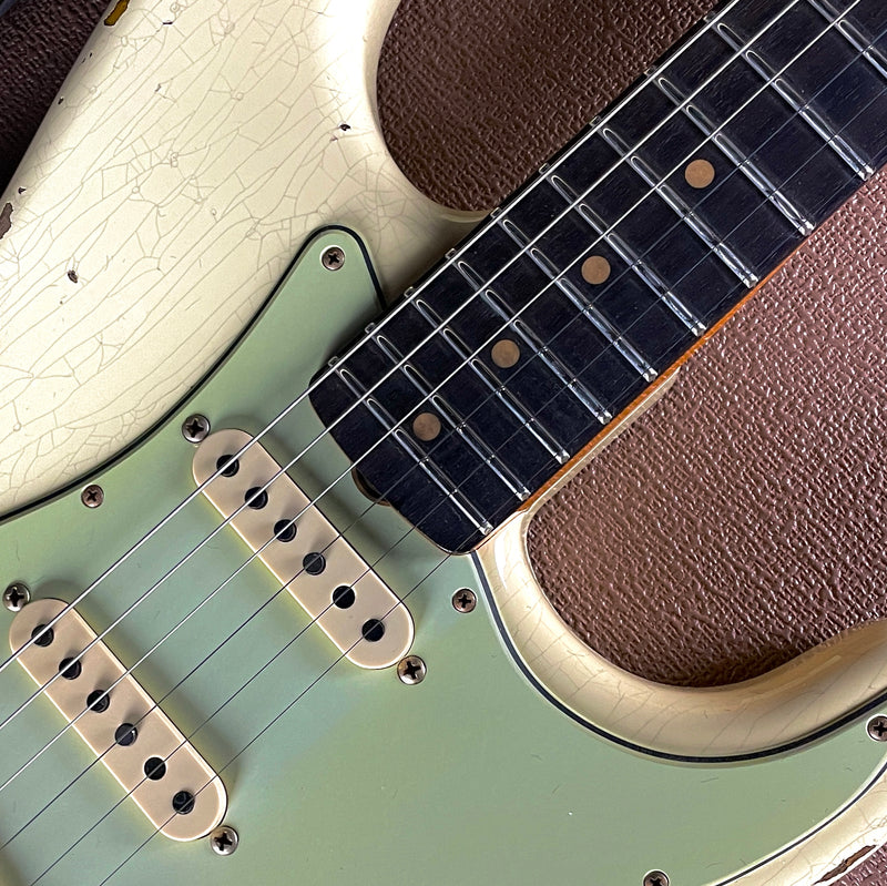 Fender Custom Shop 1961 Strat Heavy Relic, Rosewood Fingerboard- Aged Vintage White over 3-Color Sunburst (SOLD)