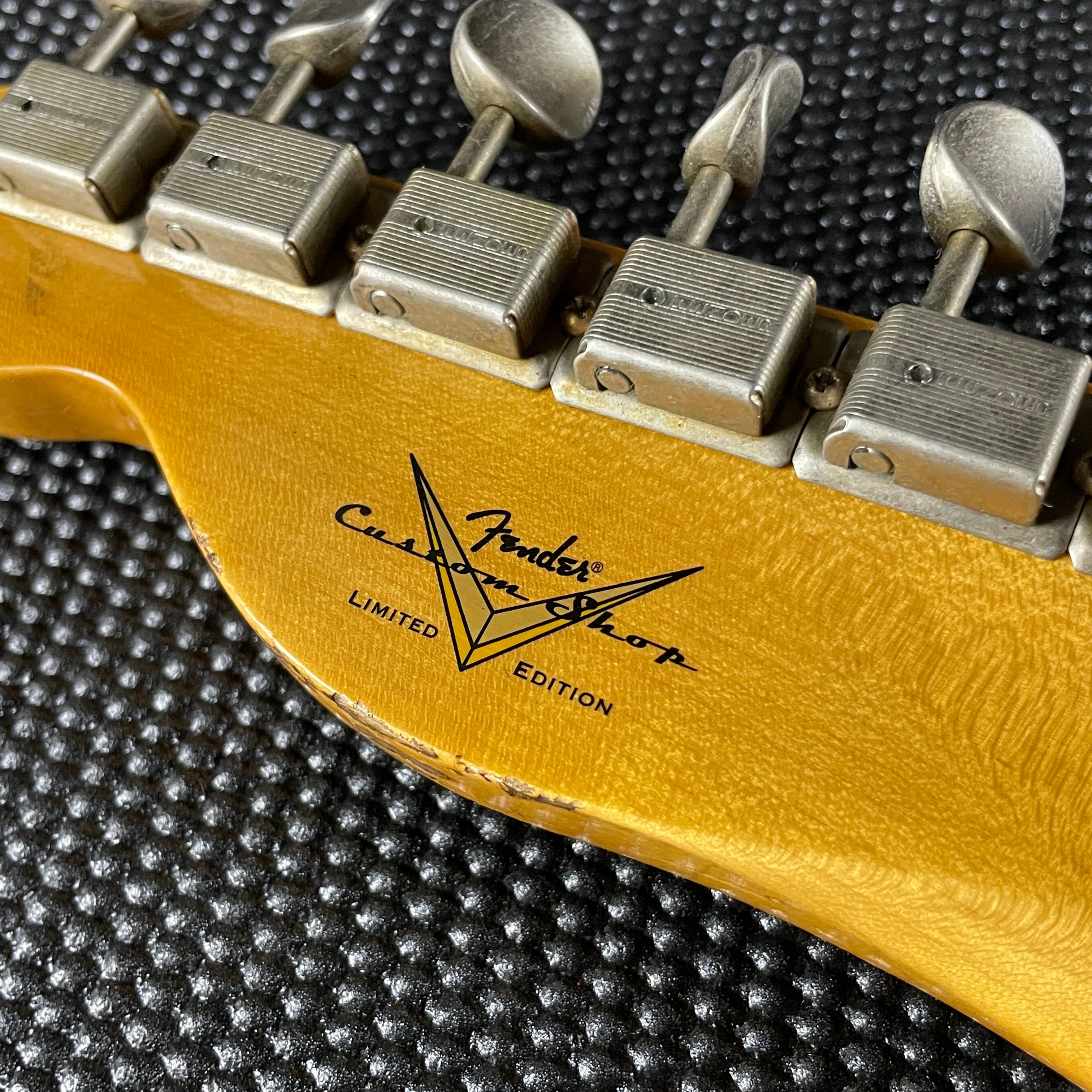 Fender Custom Shop LTD 1955 Telecaster, Relic- Aged Blue Sparkle (7lbs 8oz) - Metronome Music Inc.